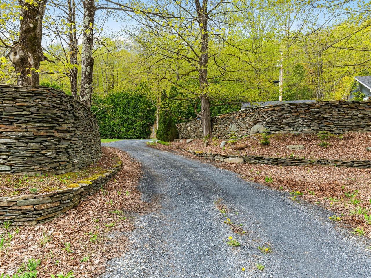 1593 North Road Property Photo 45