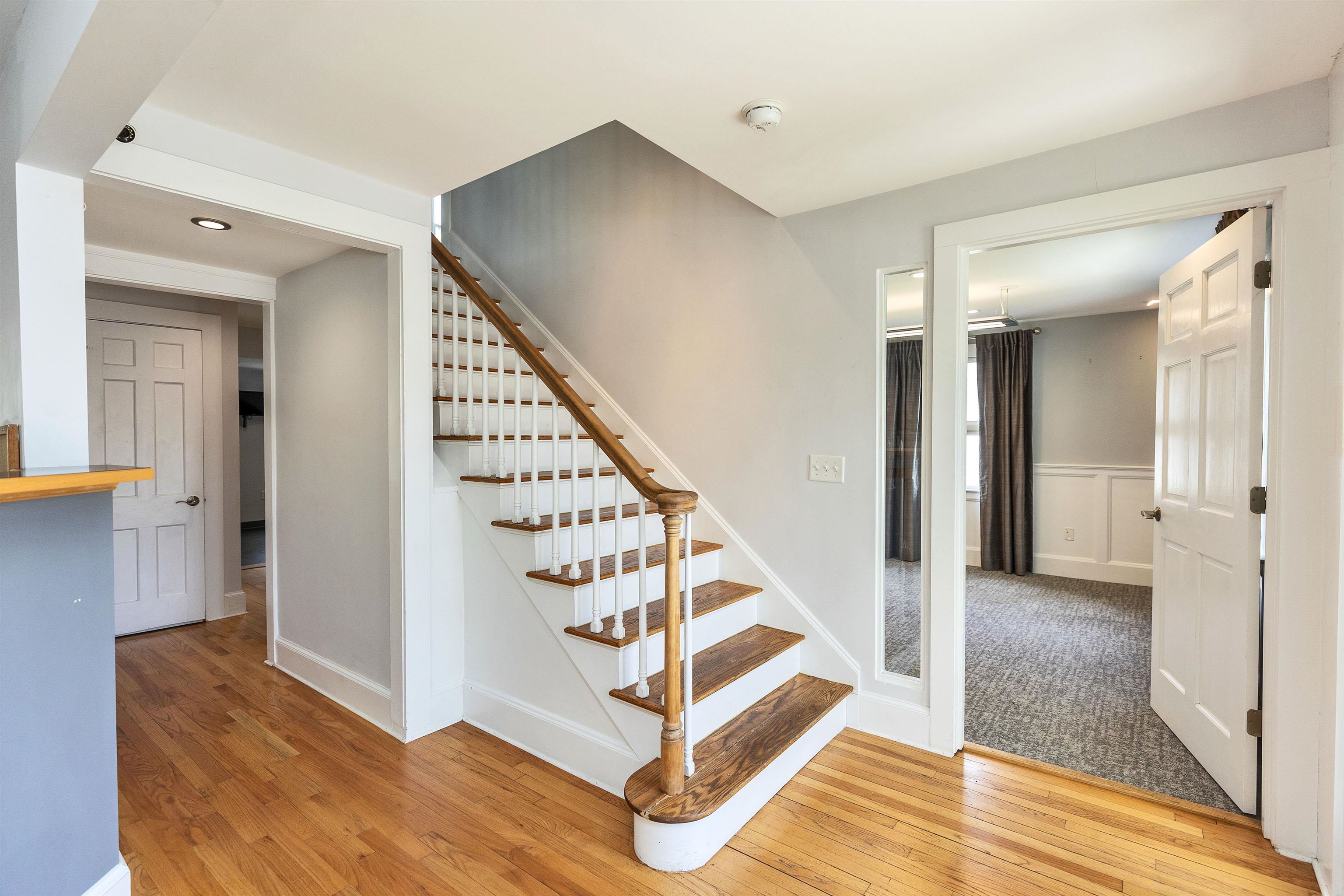 479 Nashua Street Property Photo 11