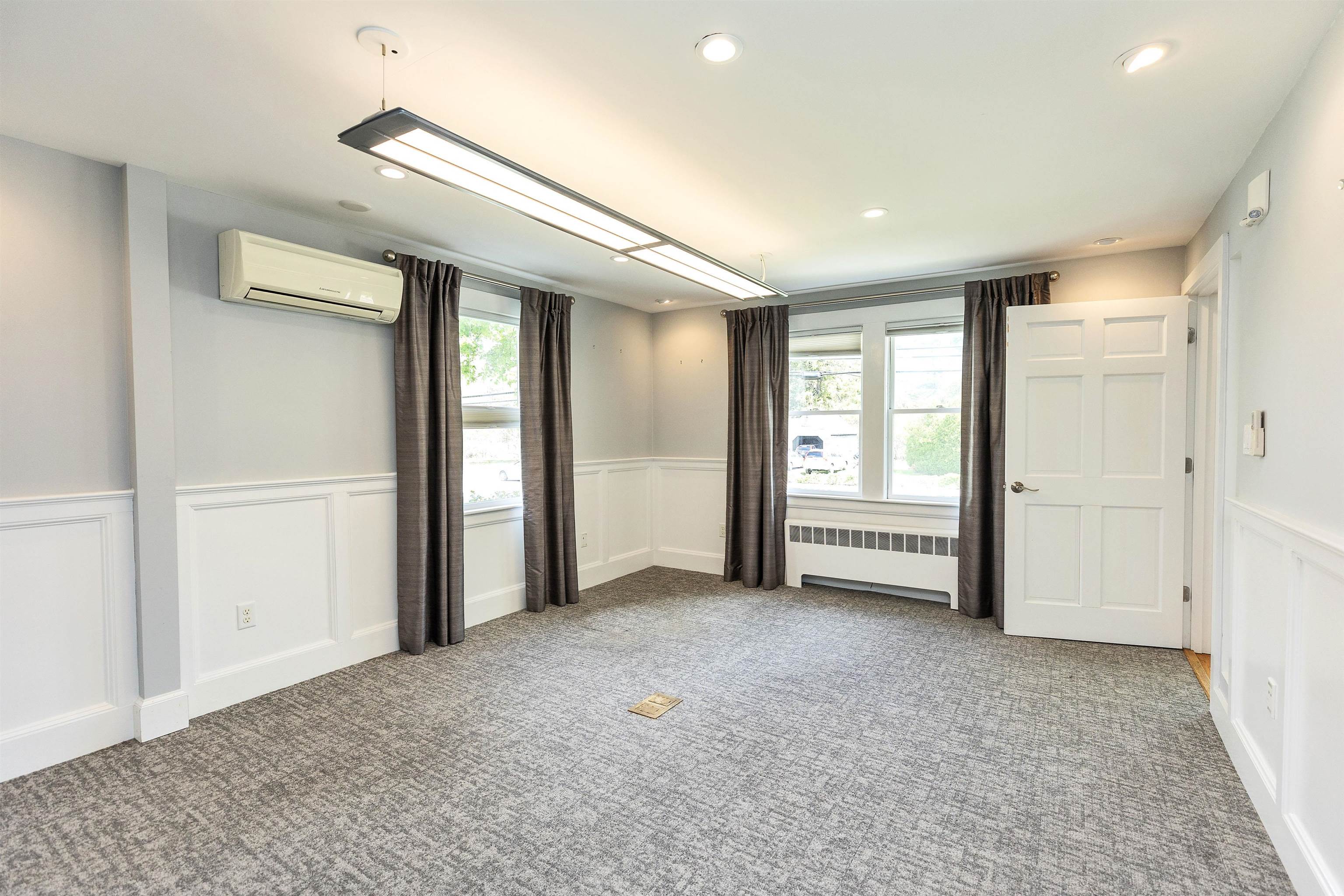 479 Nashua Street Property Photo 23