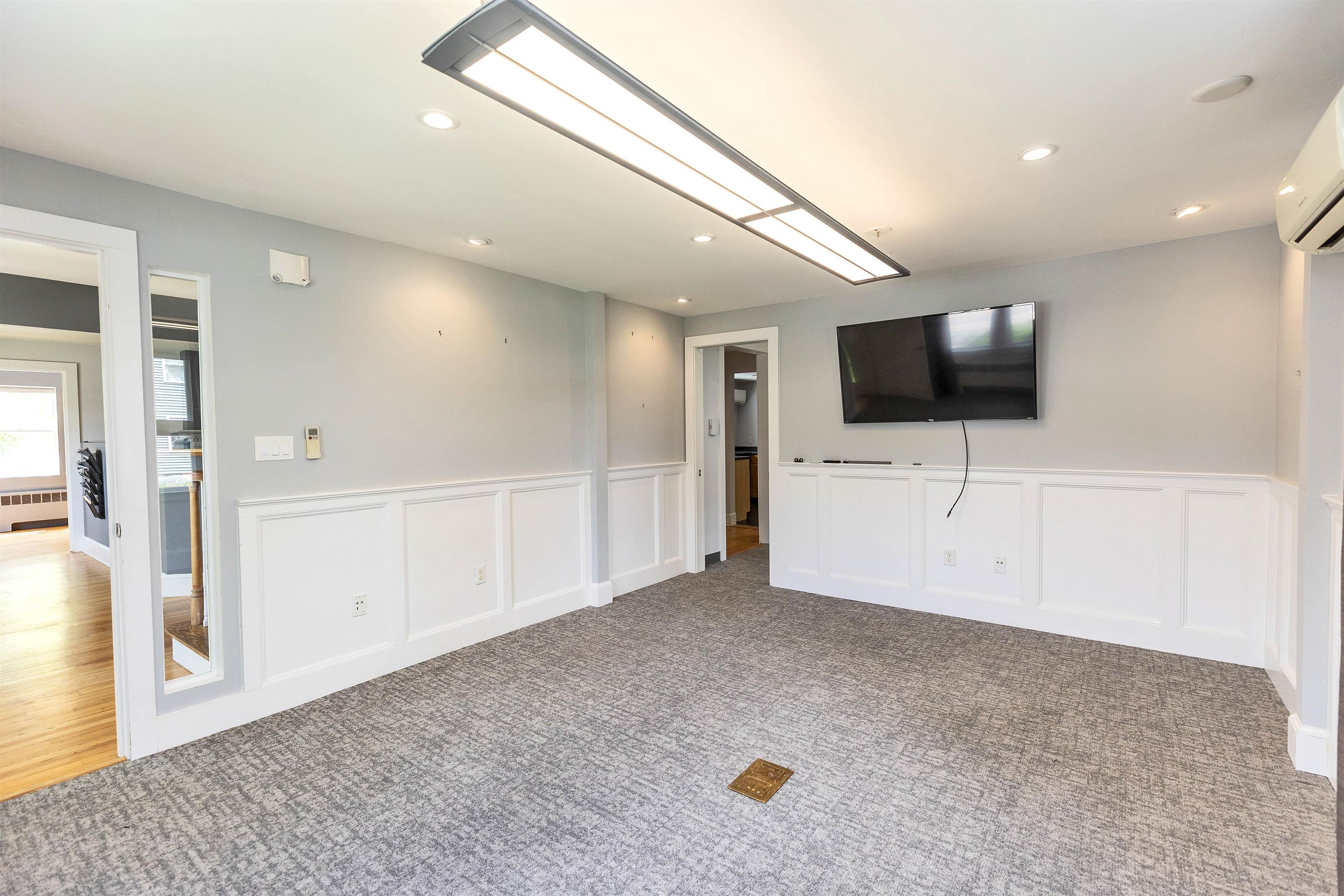 479 Nashua Street Property Photo 26