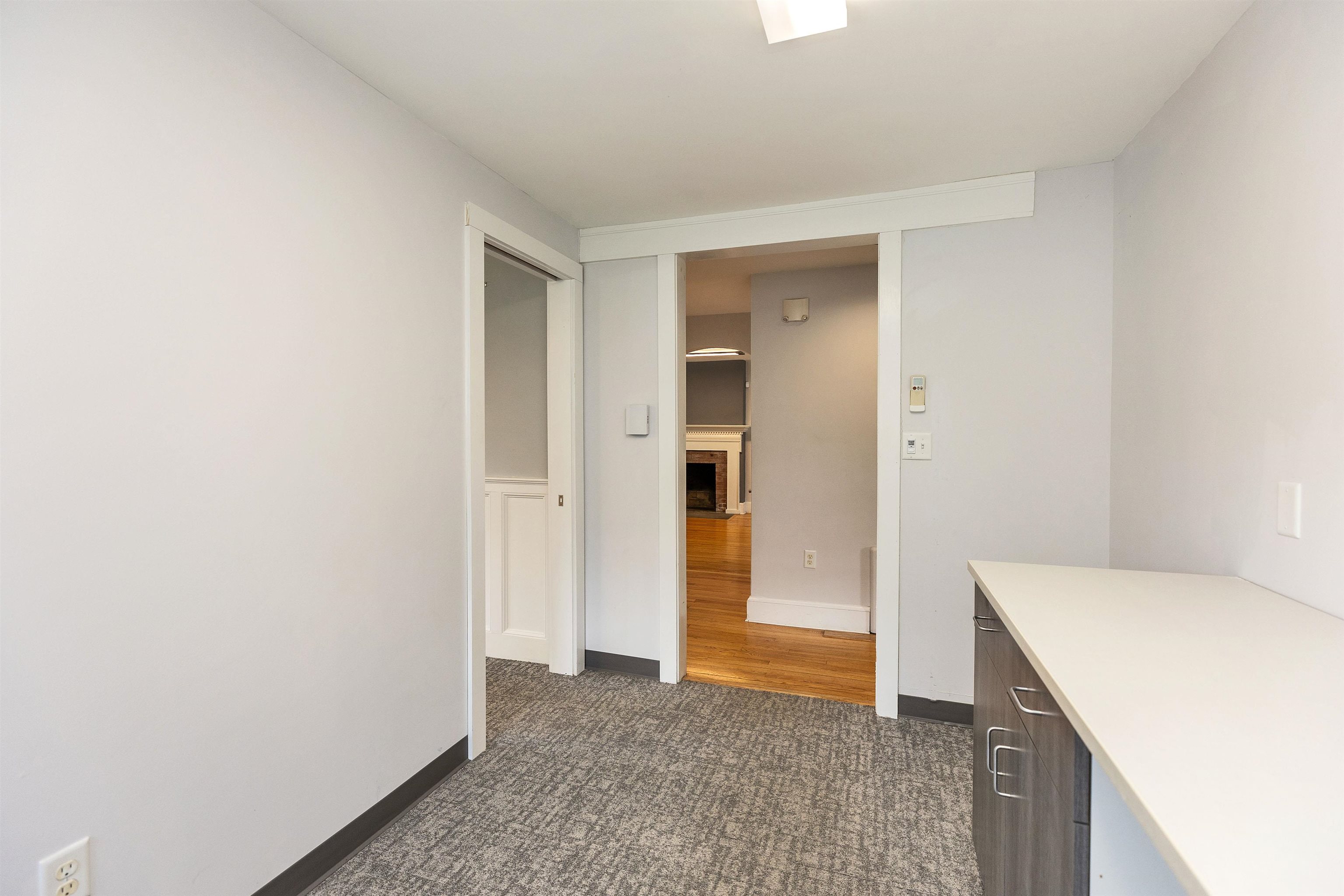 479 Nashua Street Property Photo 28