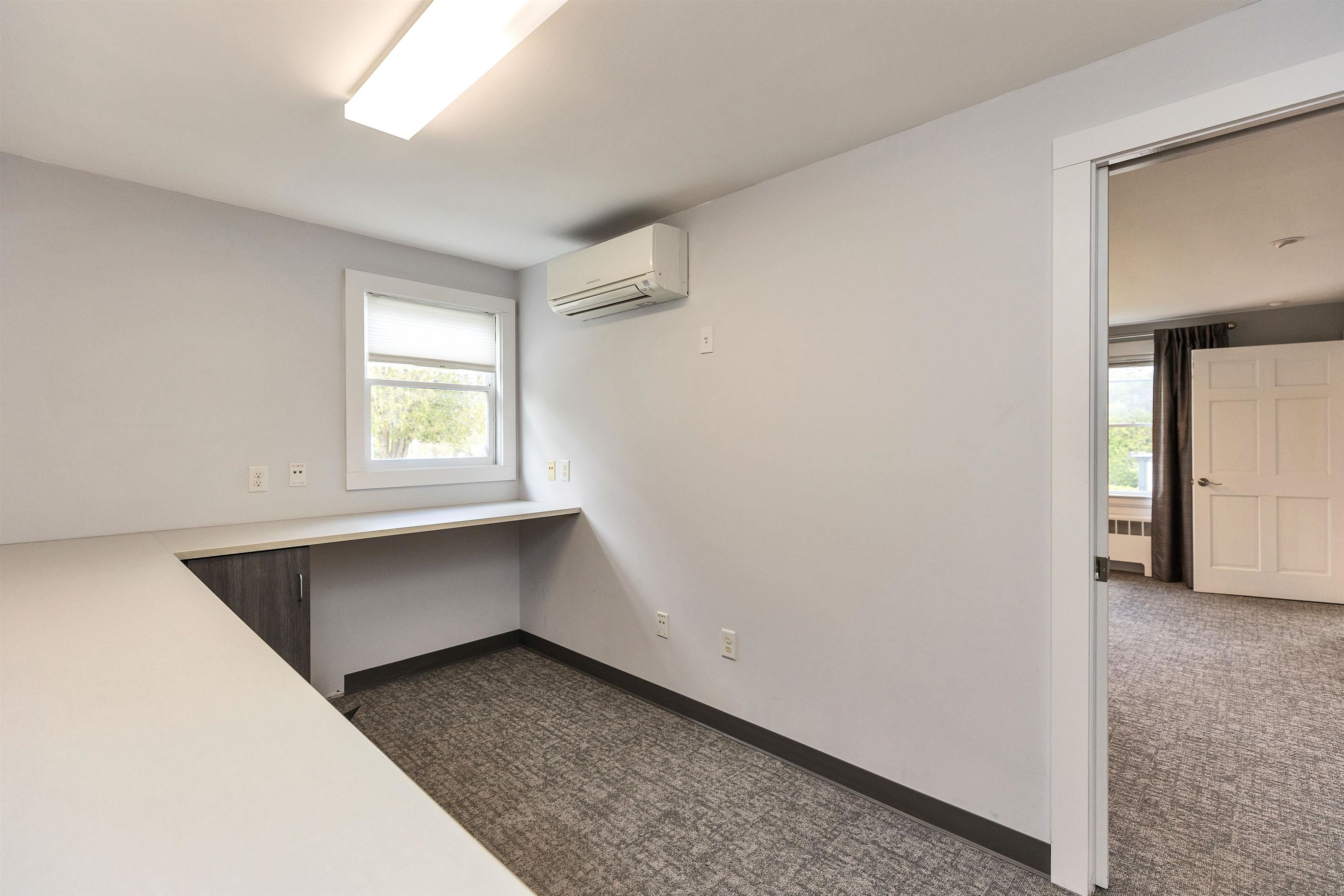 479 Nashua Street Property Photo 29