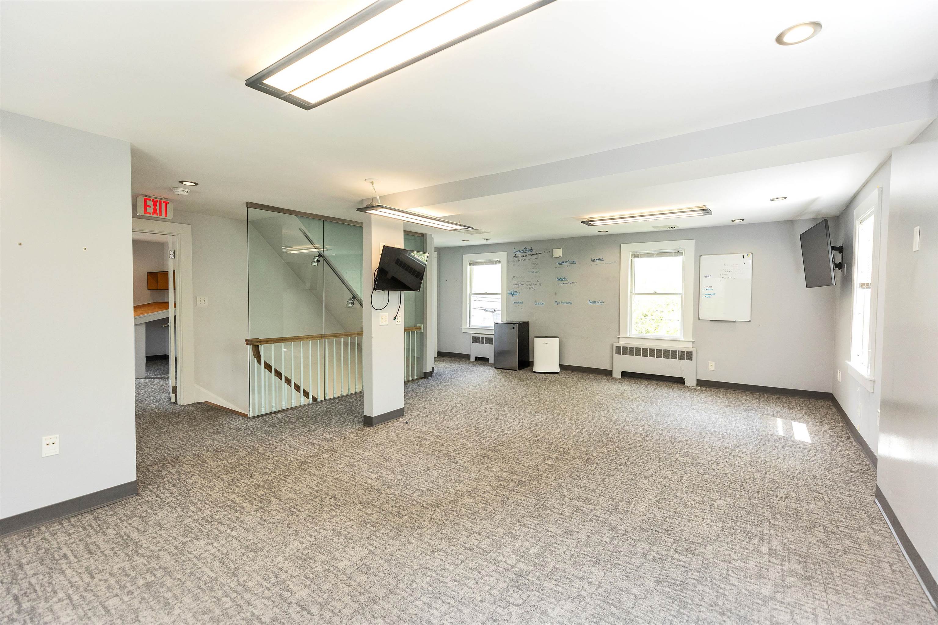 479 Nashua Street Property Photo 41