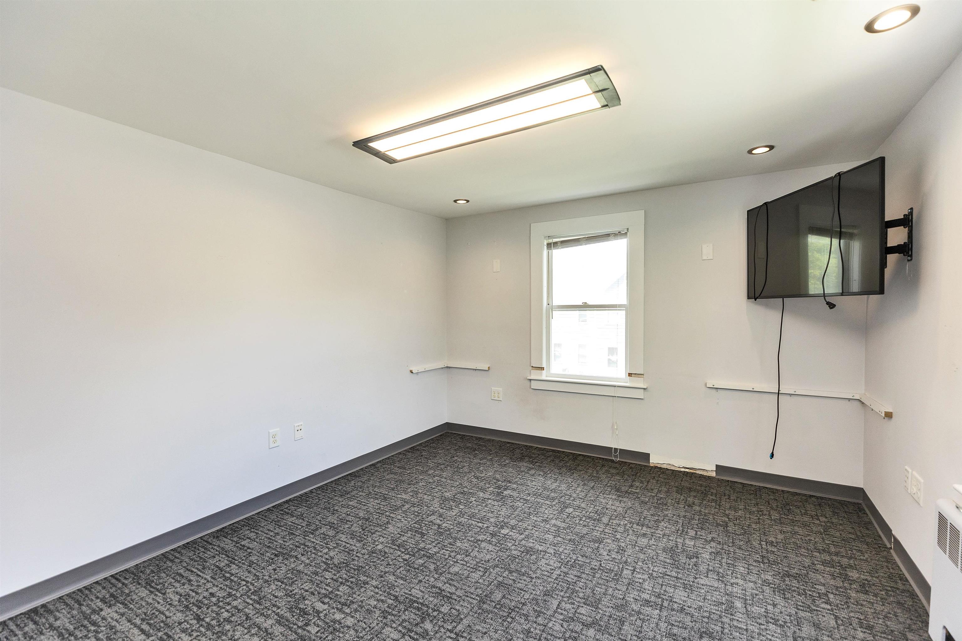 479 Nashua Street Property Photo 44