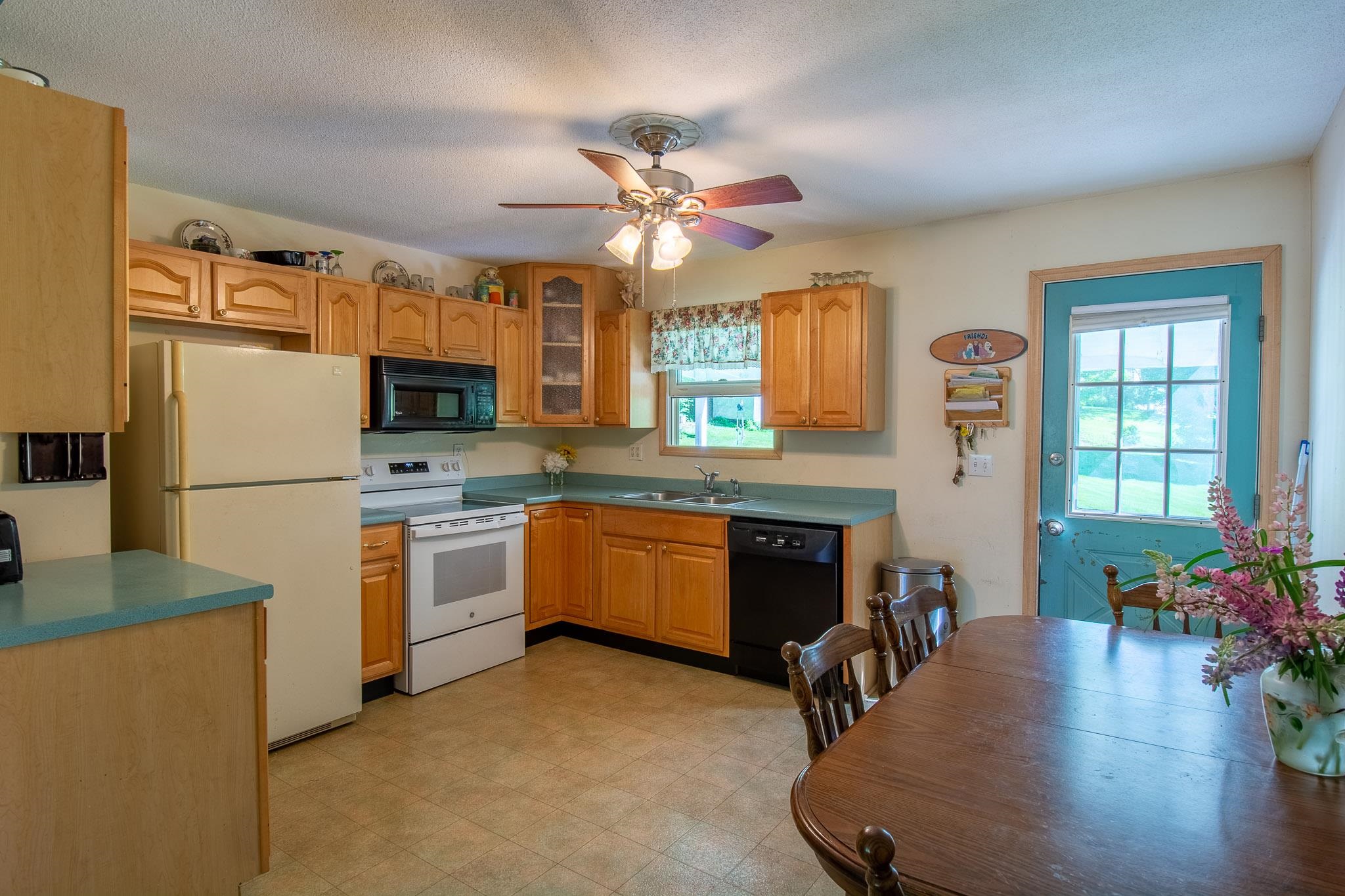 14 East Street Property Photo 6