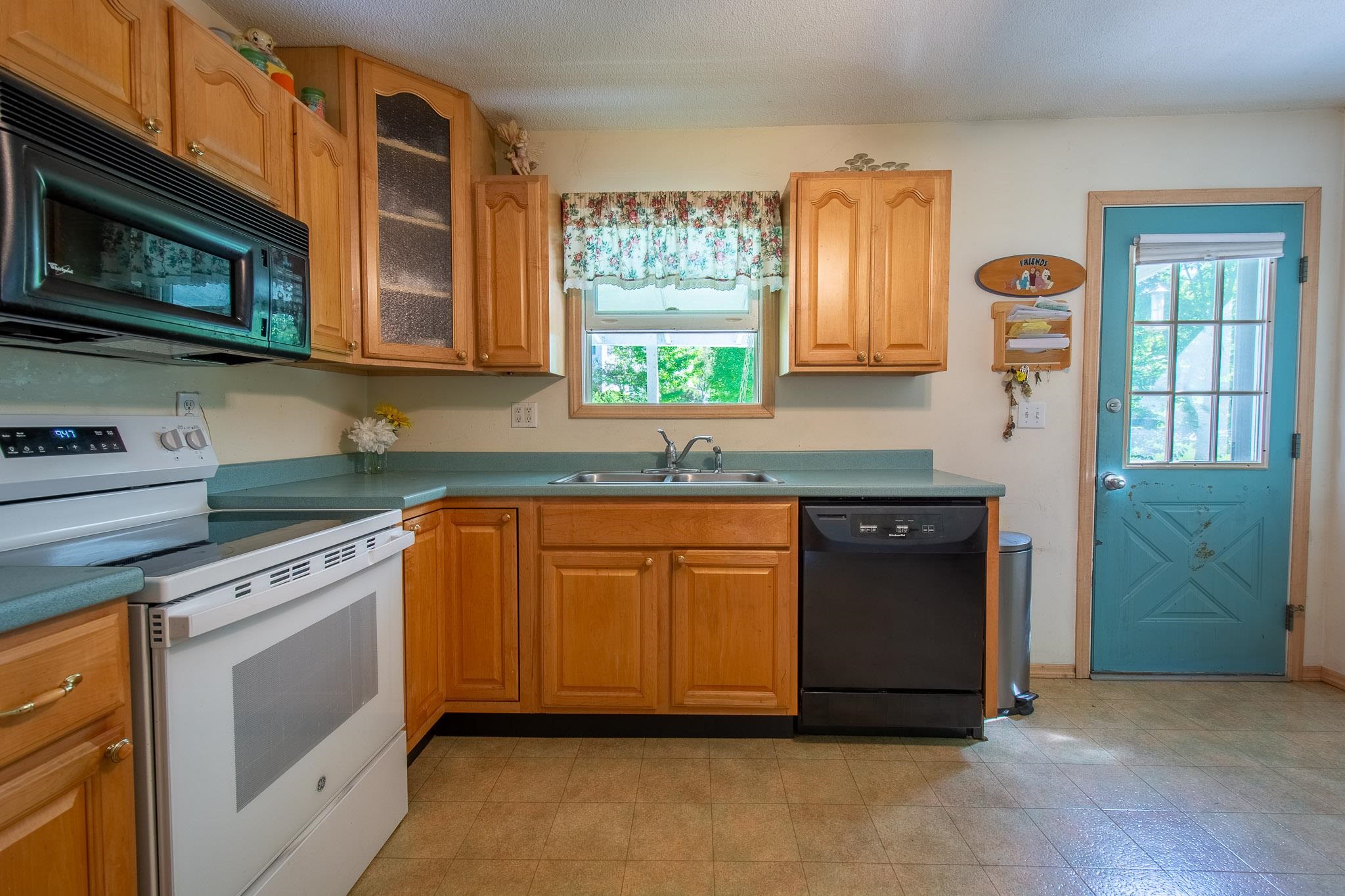 14 East Street Property Photo 8