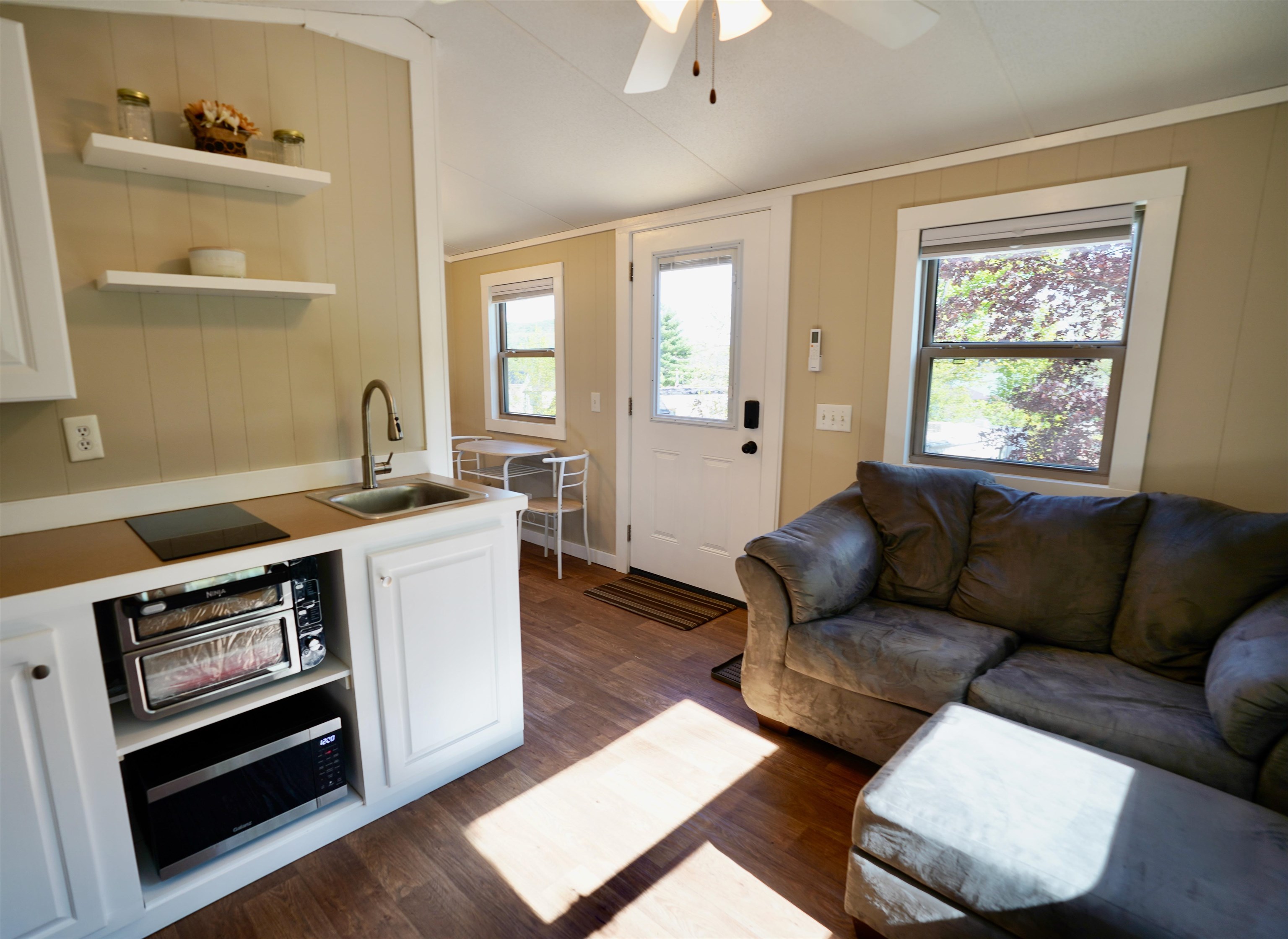 194 Buckley Road Property Photo 7