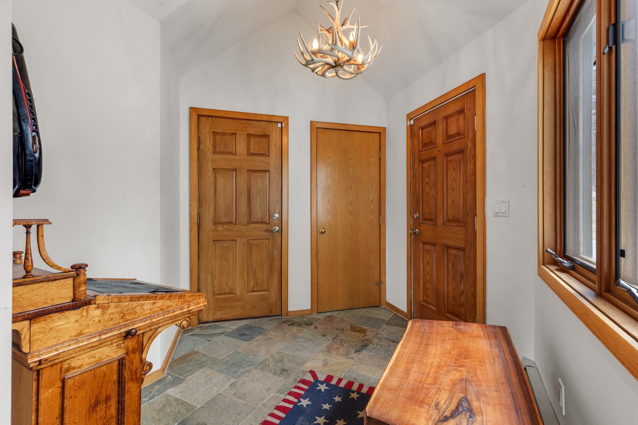 109 Mountainside Drive Property Photo 10
