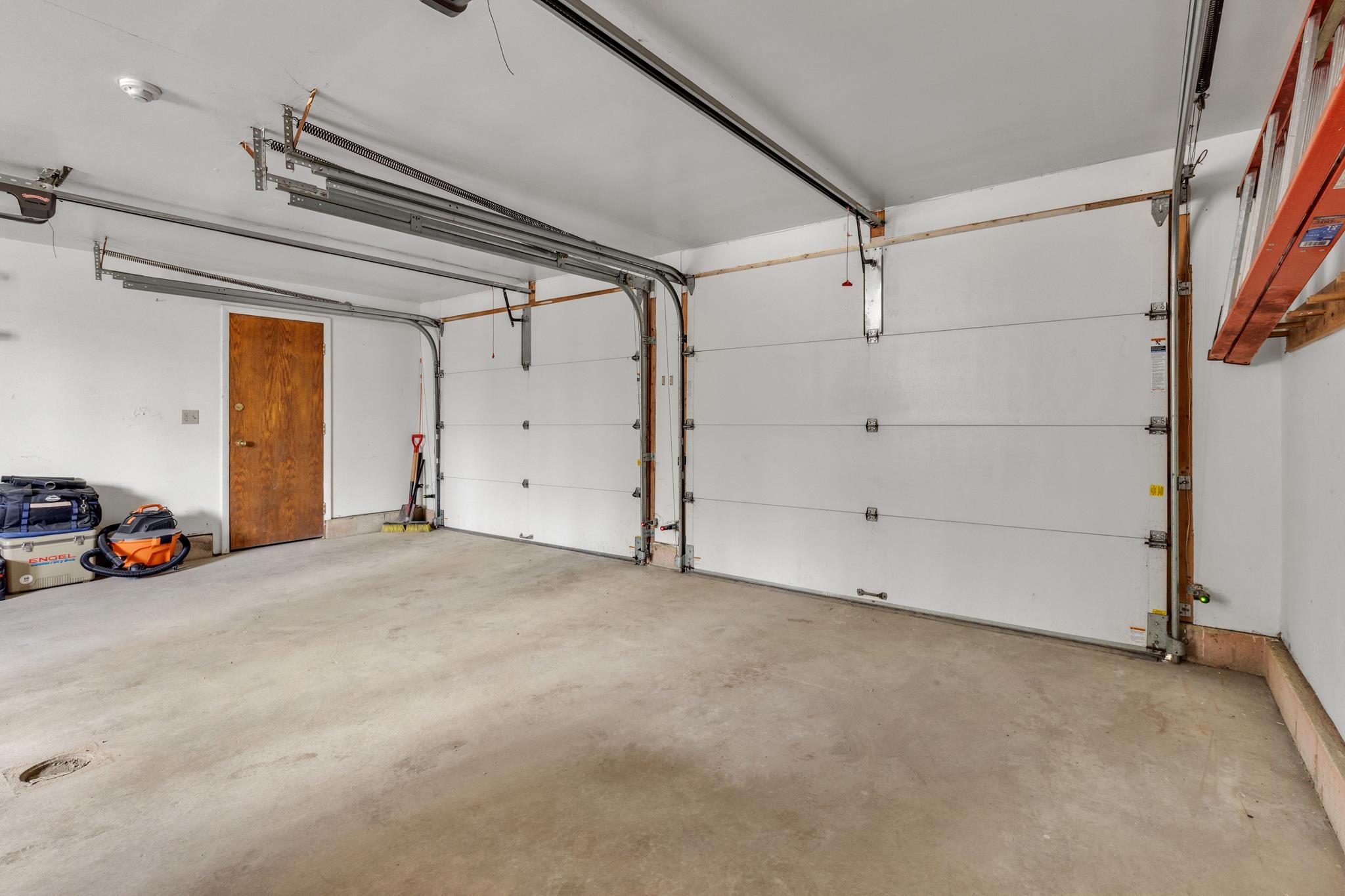 109 Mountainside Drive Property Photo 11