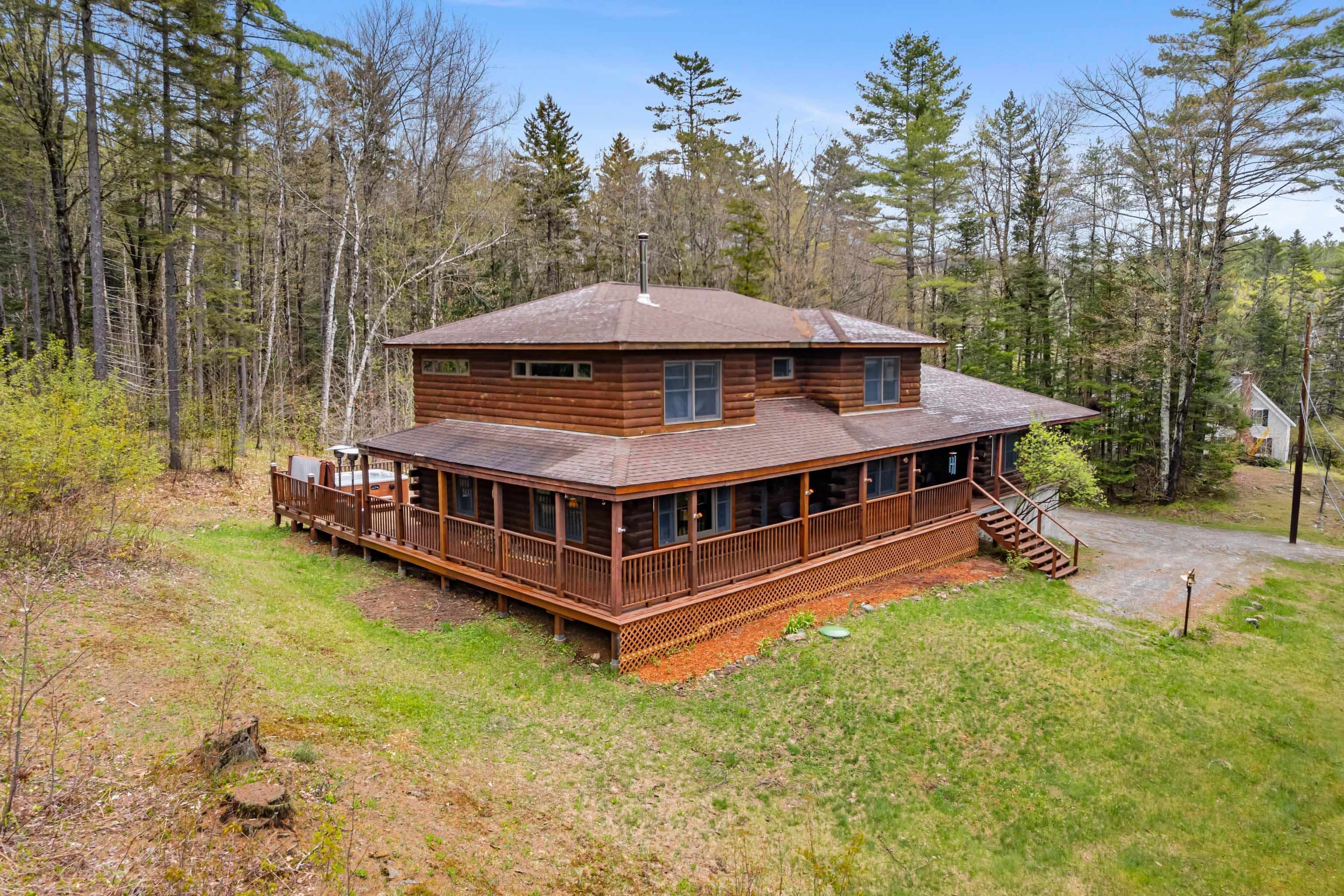 4880 Pikes Falls Road Property Photo 1