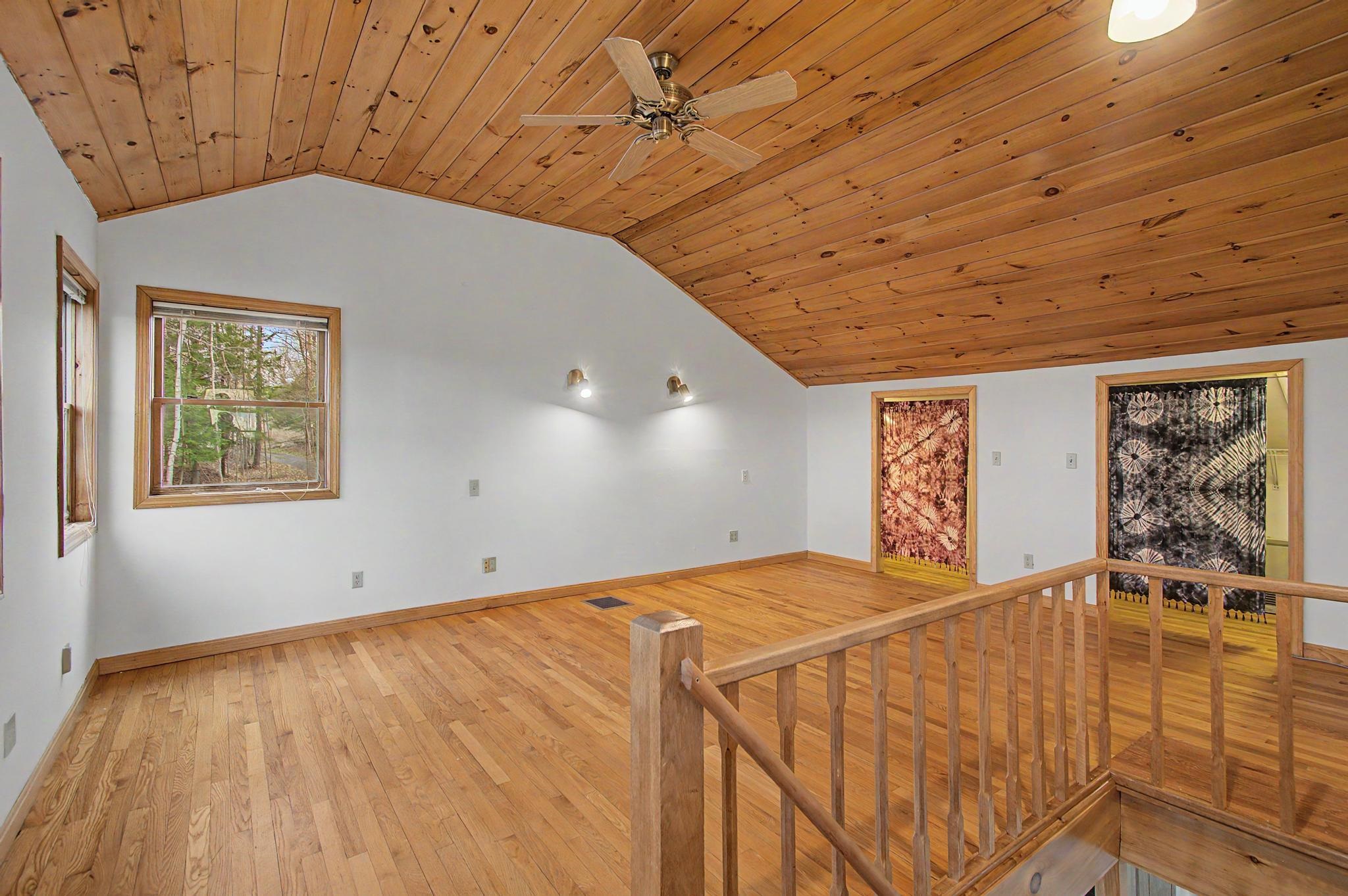 1420 North Street Property Photo 8