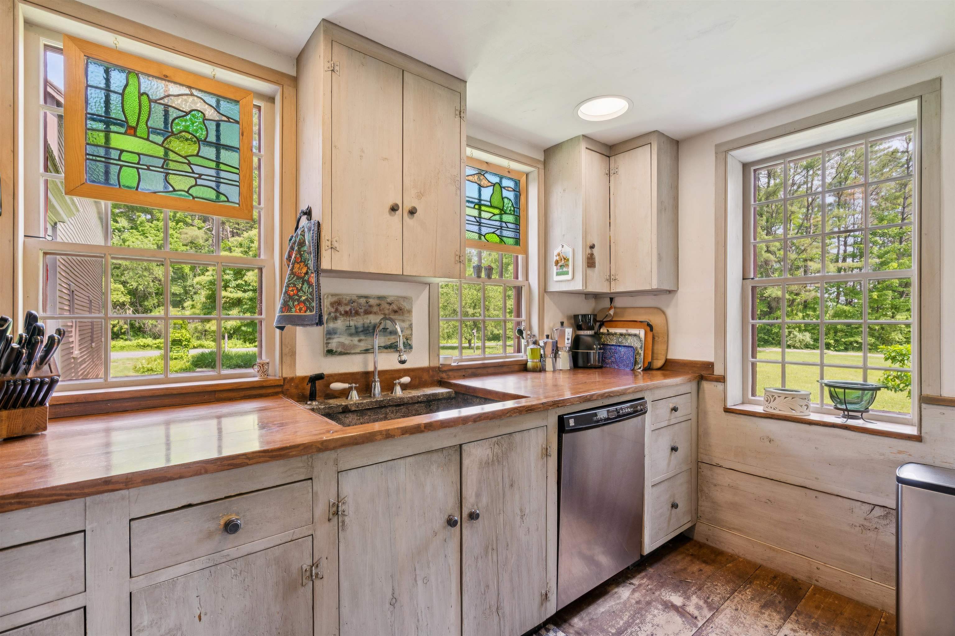 719 Walker Hill Road Property Photo 14