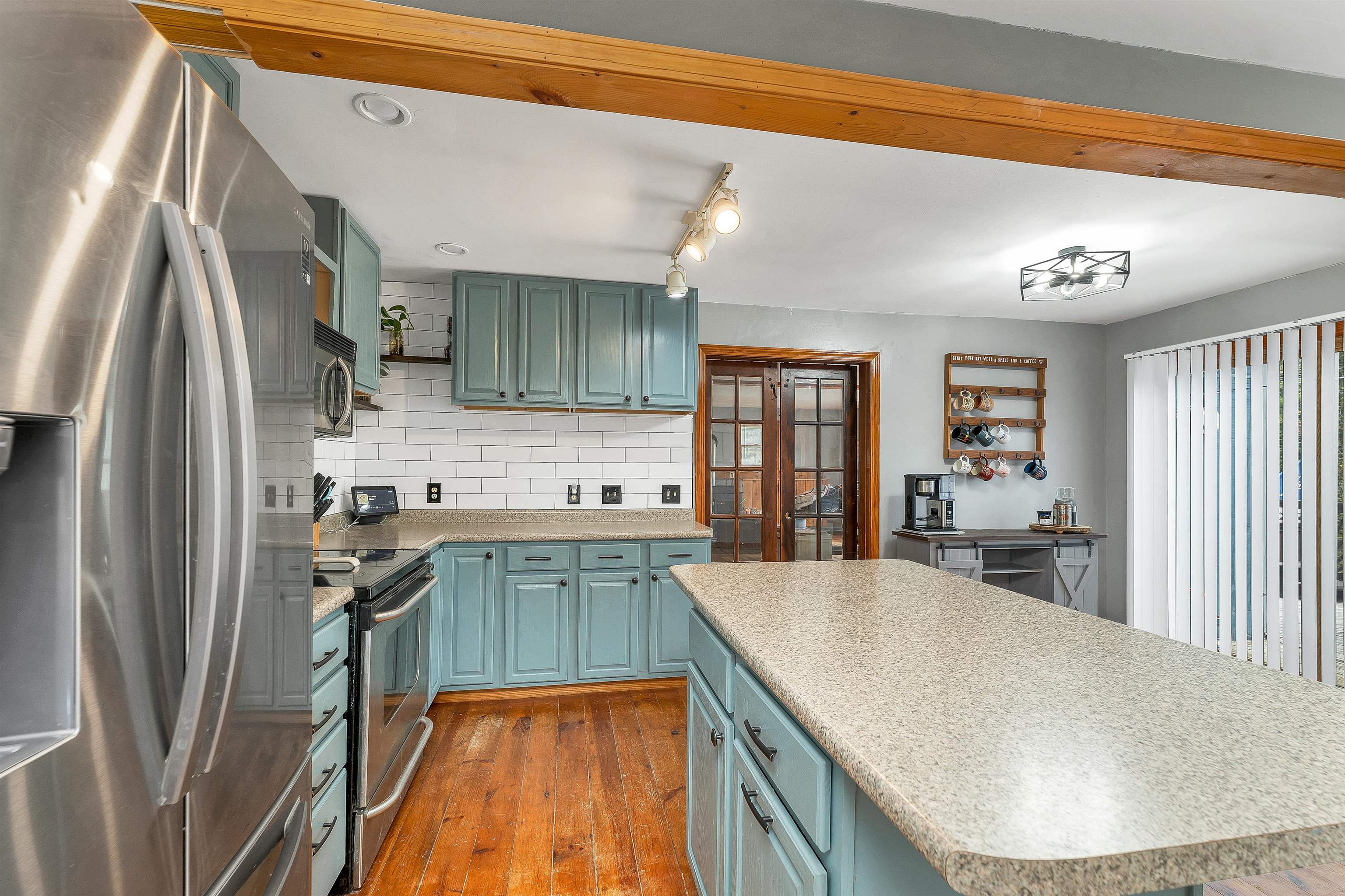 5 Chalet Drive Property Photo 12