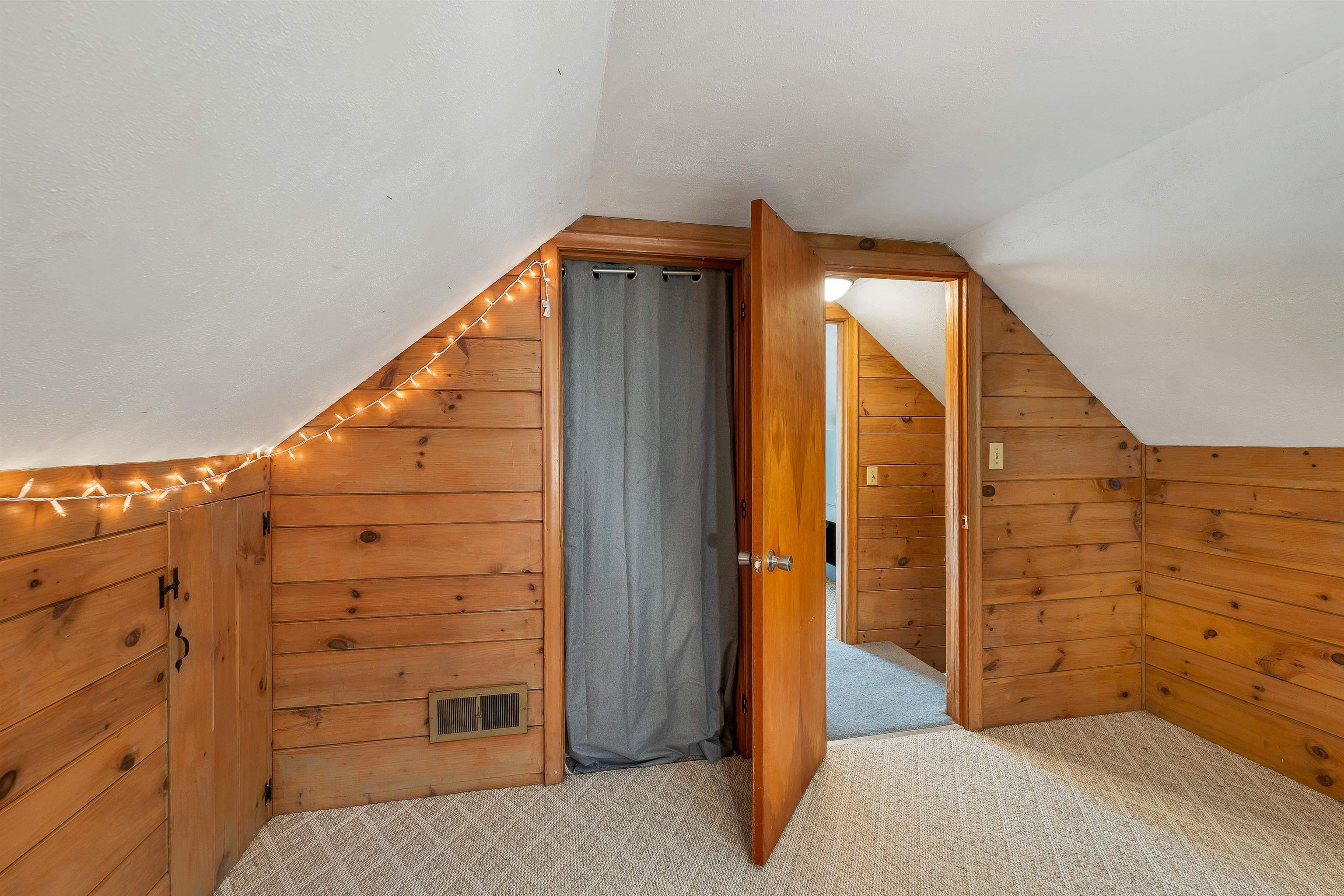 5 Chalet Drive Property Photo 26