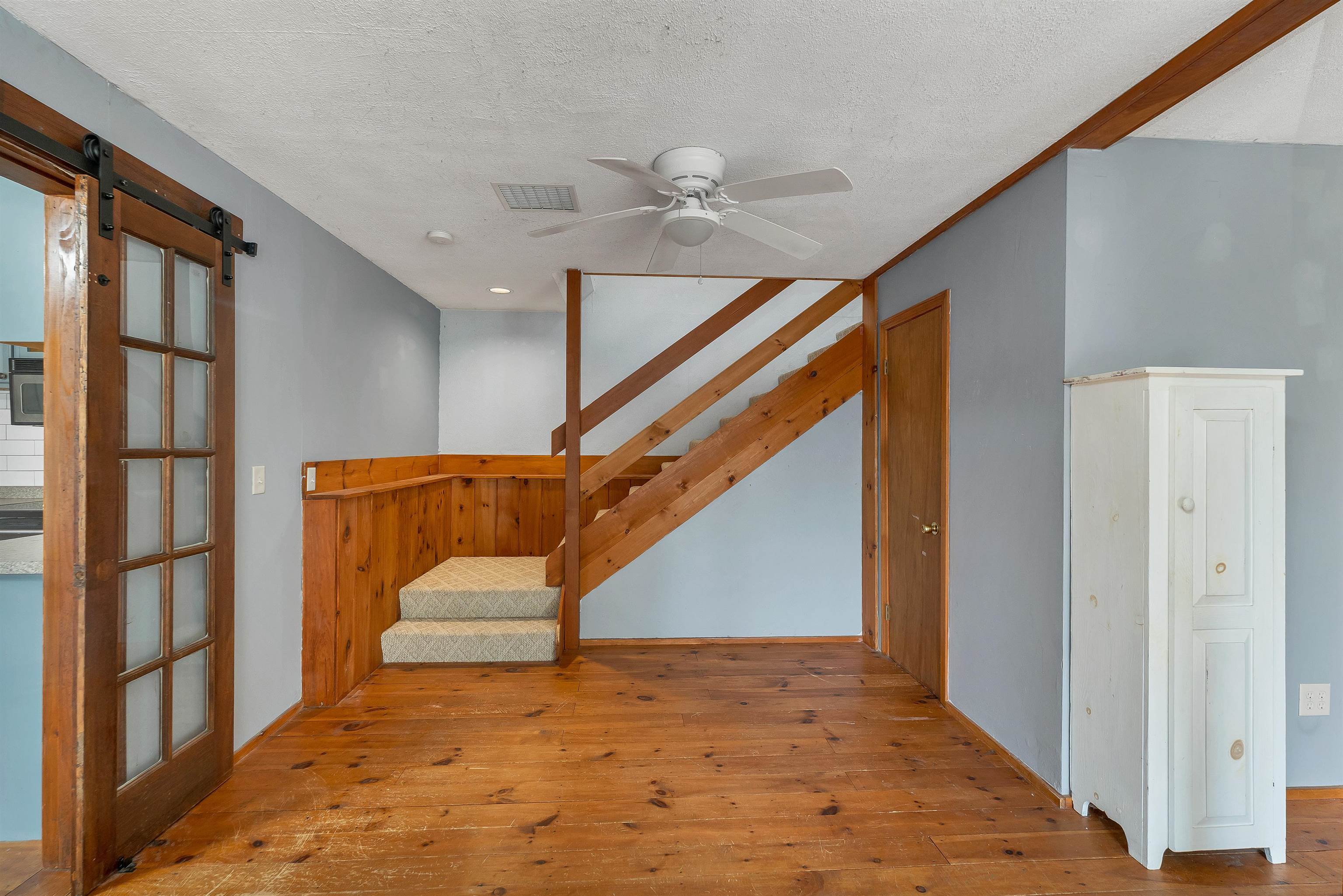 5 Chalet Drive Property Photo 32