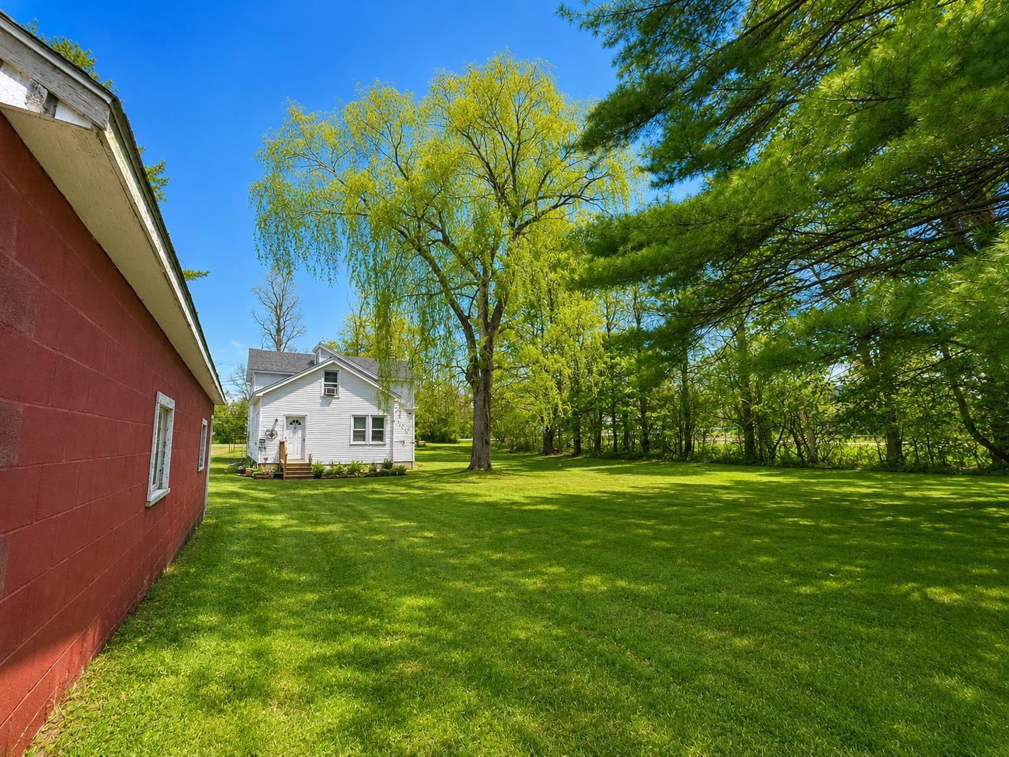 1963 Forest Dale Road Property Photo 6