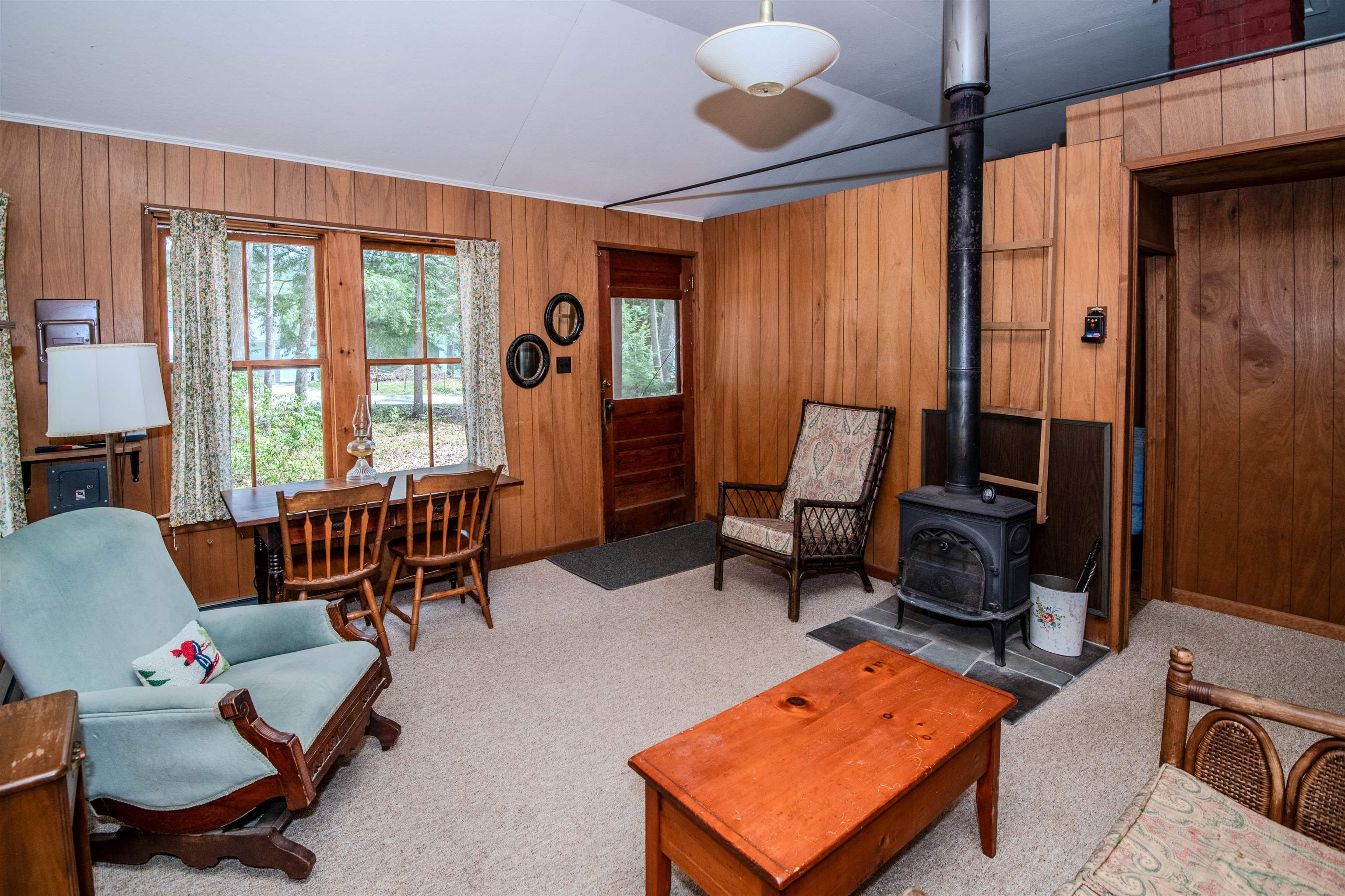 38 Northshore Drive Property Photo 3
