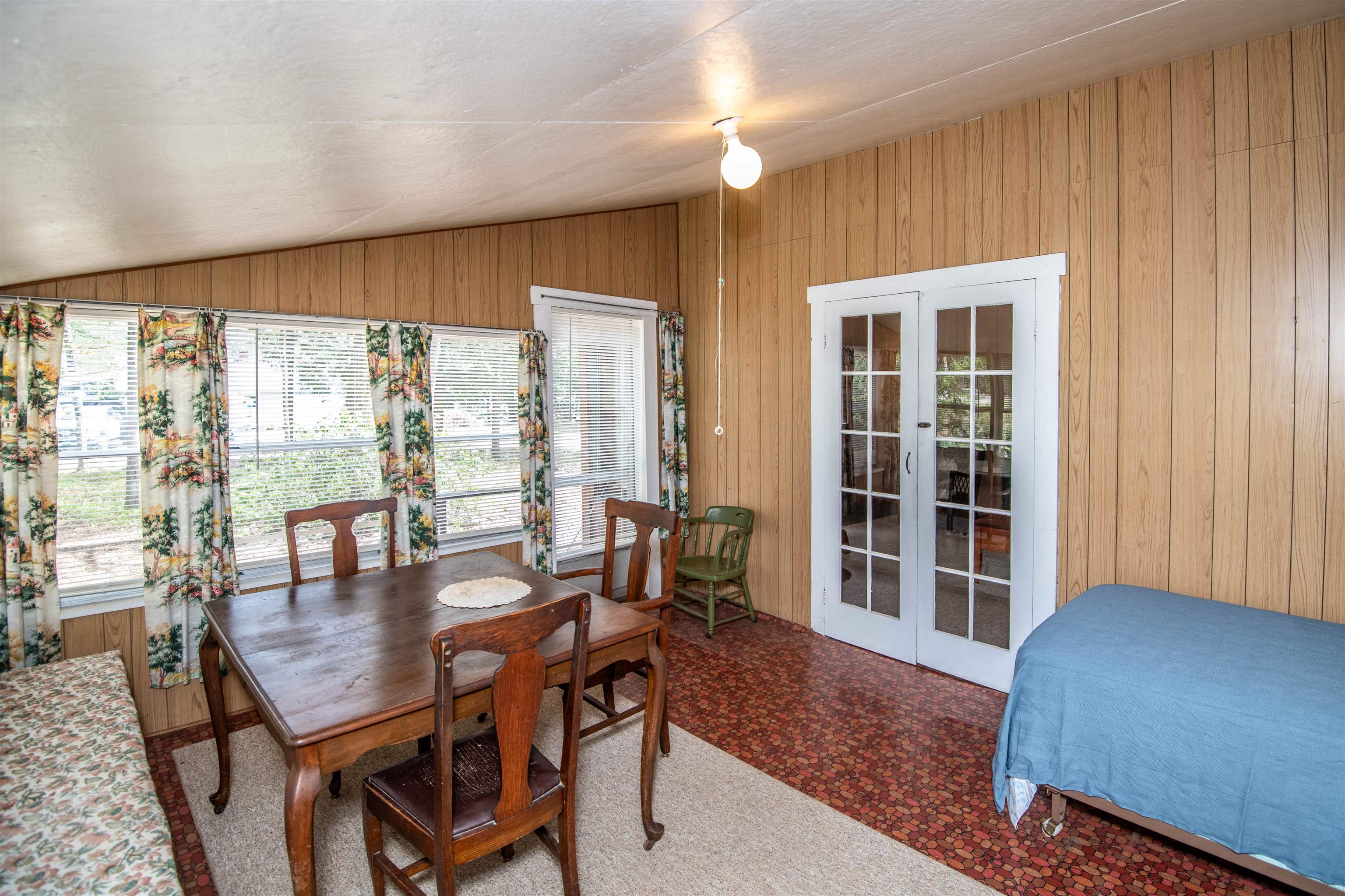 38 Northshore Drive Property Photo 11