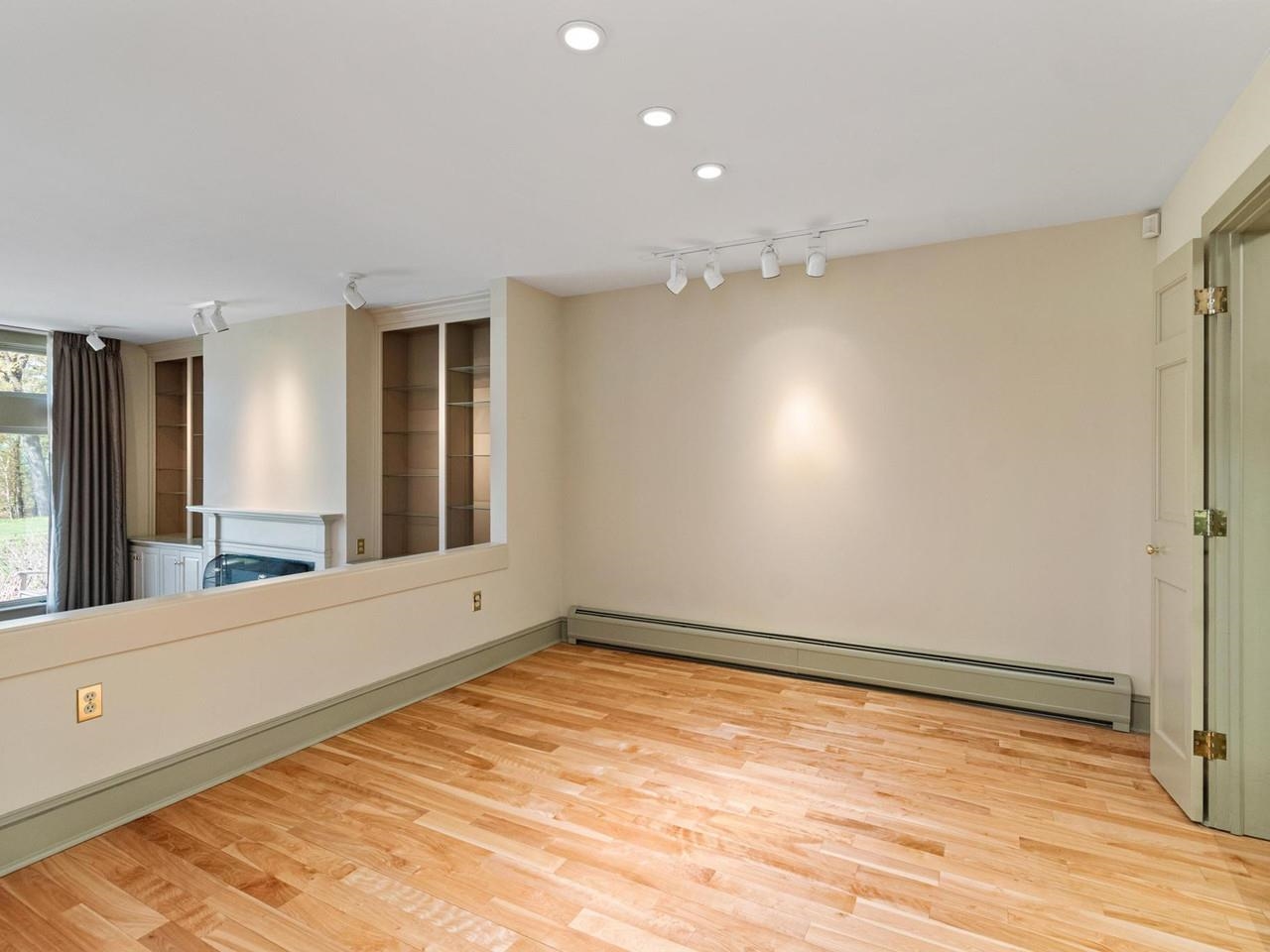 545 South Prospect Street Property Photo 13