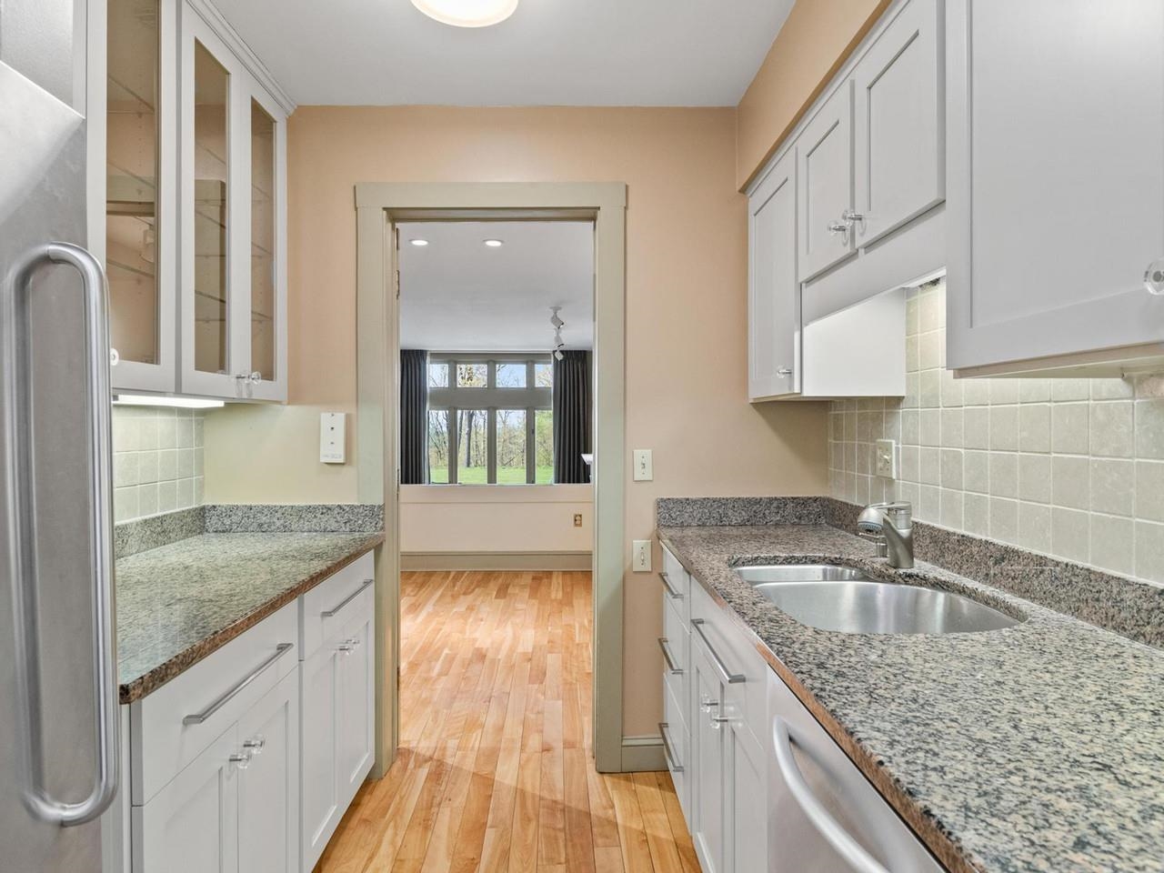 545 South Prospect Street Property Photo 24
