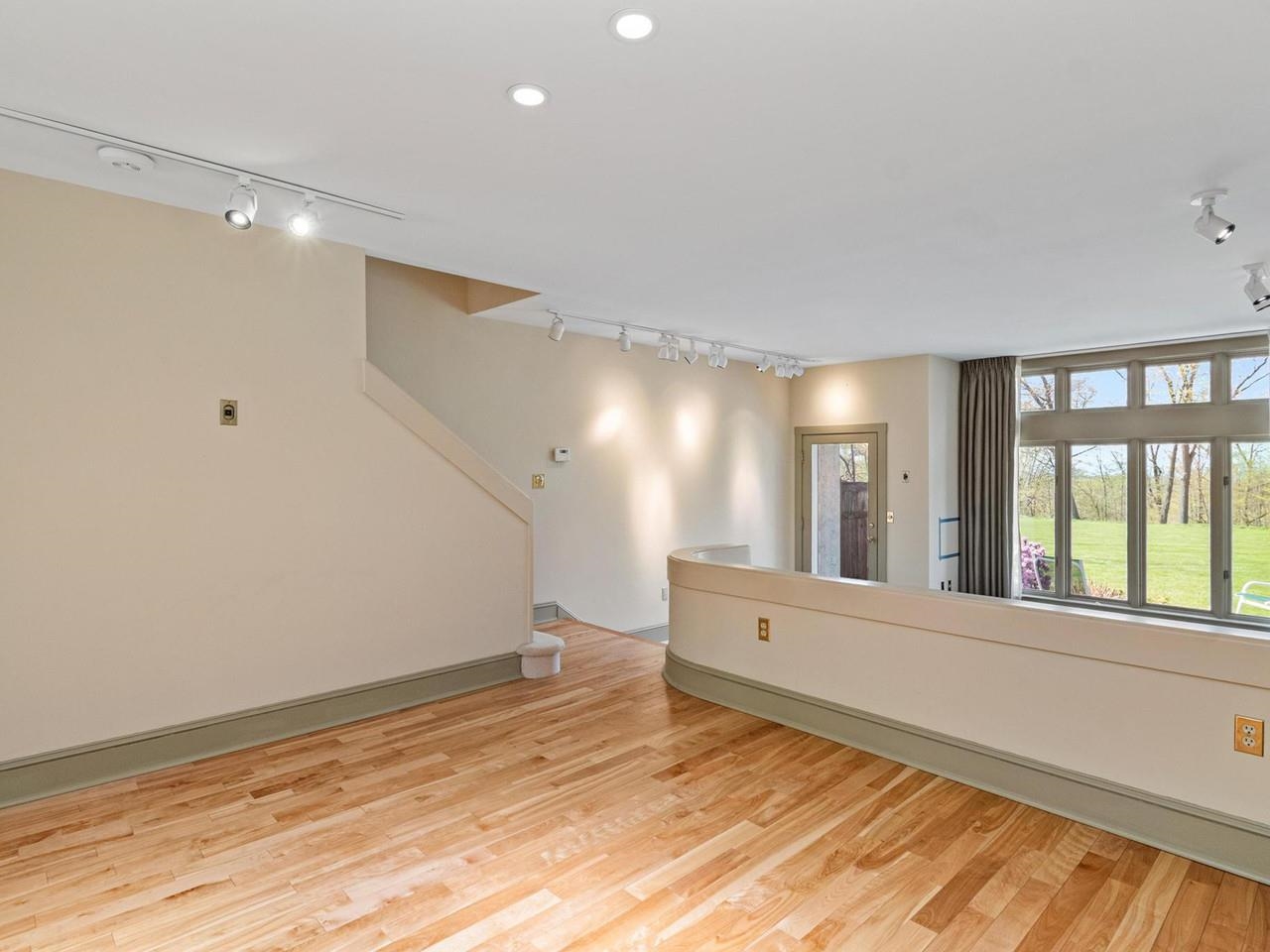 545 South Prospect Street Property Photo 27