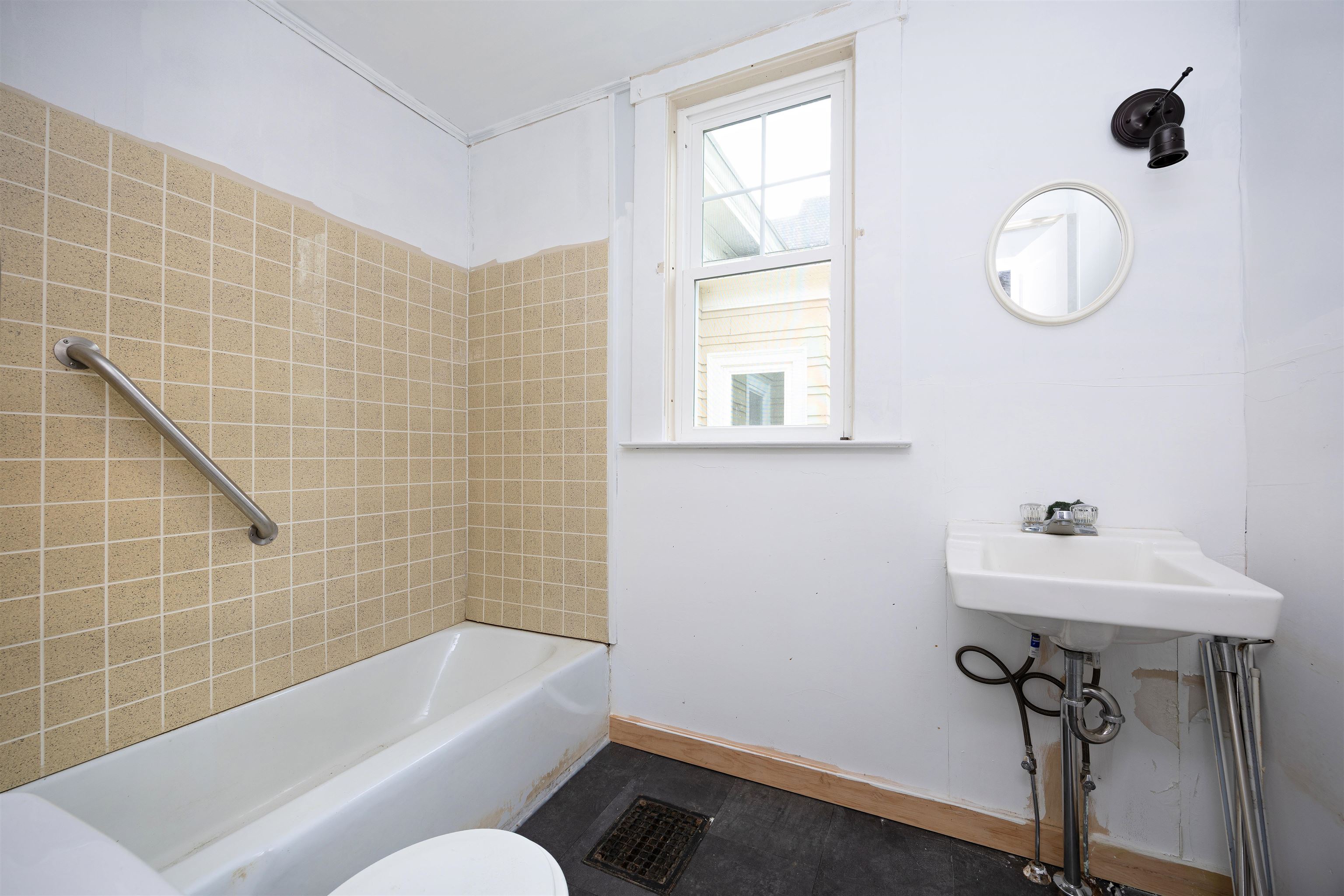 44 Elm Street Property Photo 25