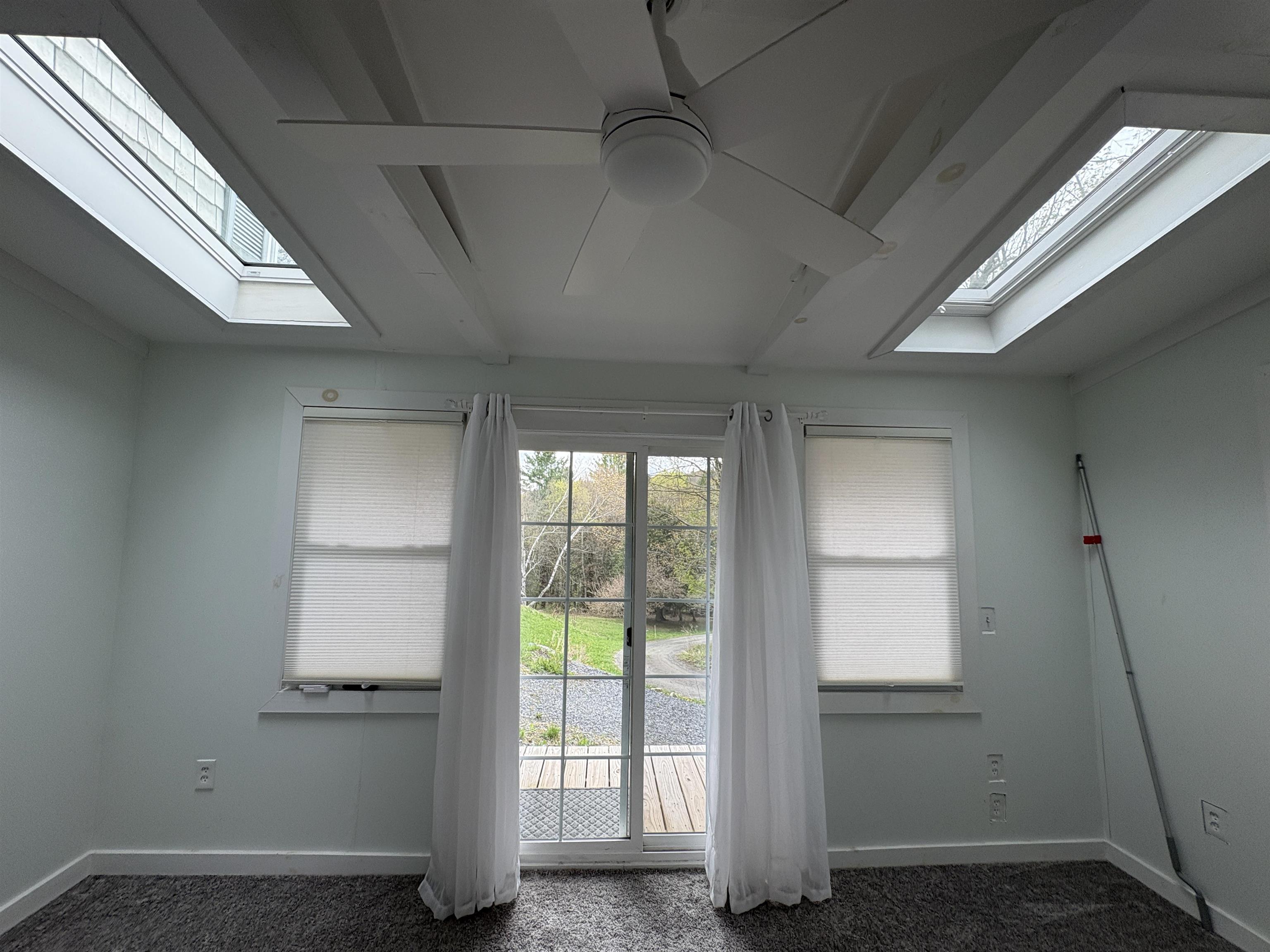 1250 Braintree Hill Road Property Photo 33
