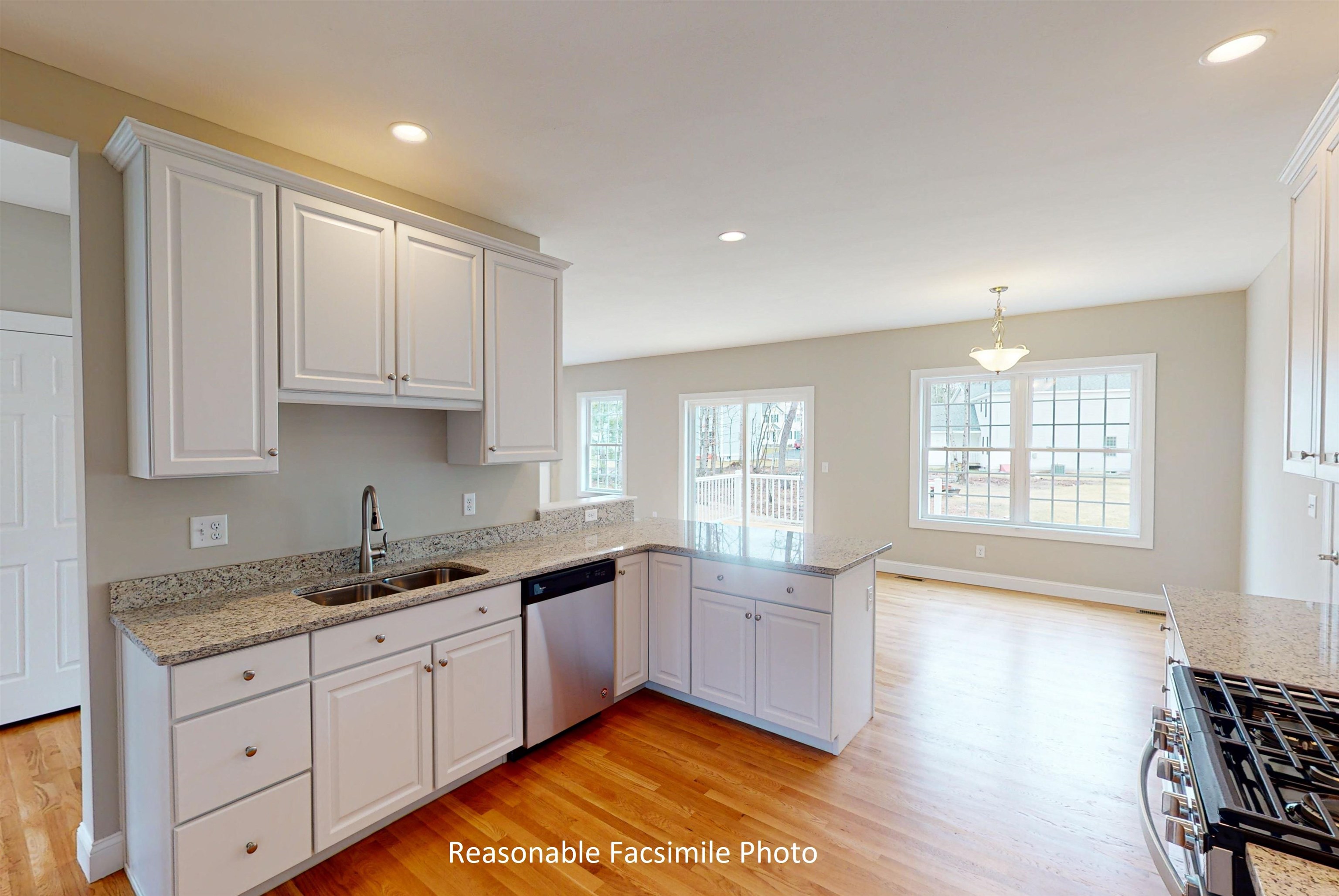105 Lantern Drive Property Photo 2