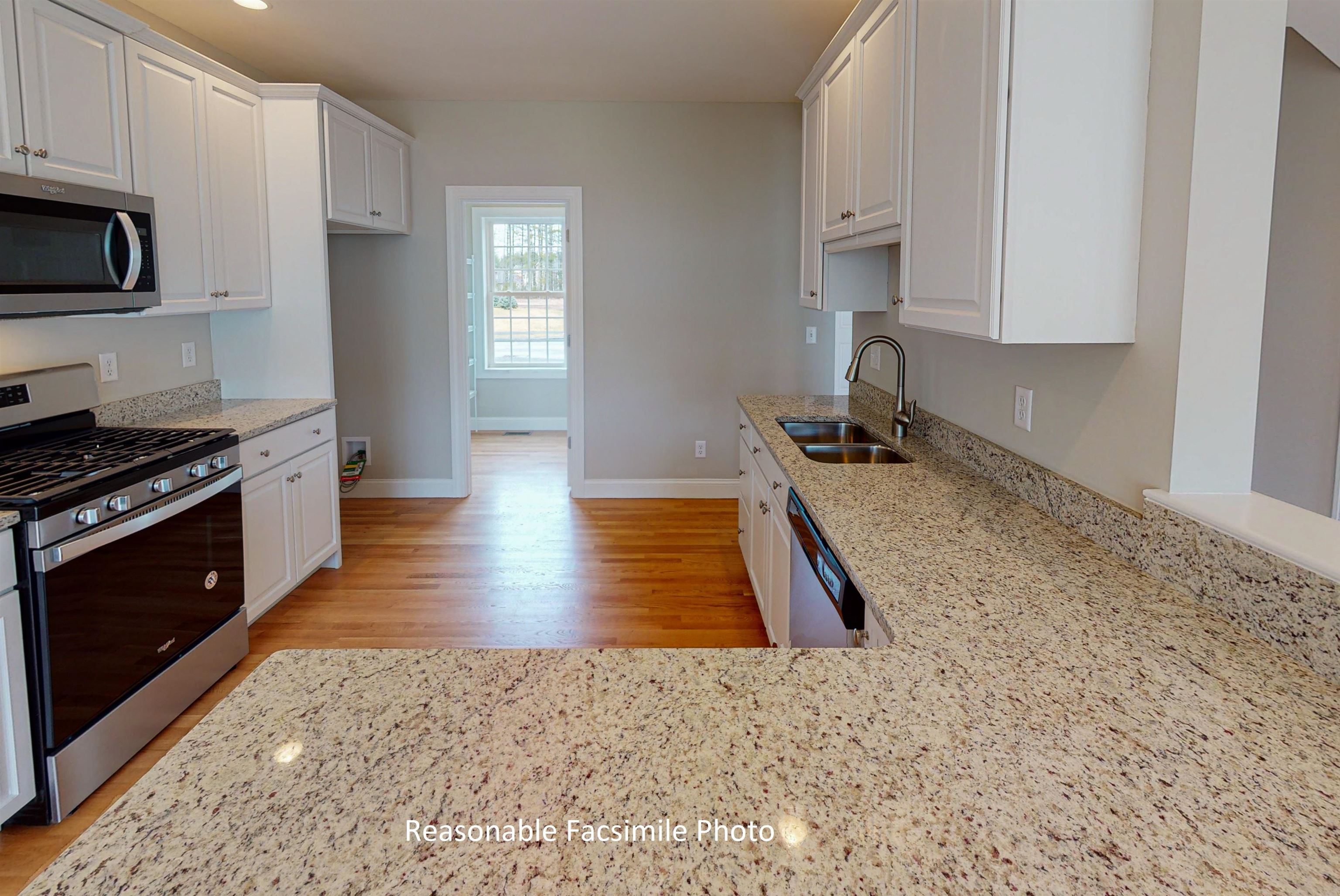 105 Lantern Drive Property Photo 7