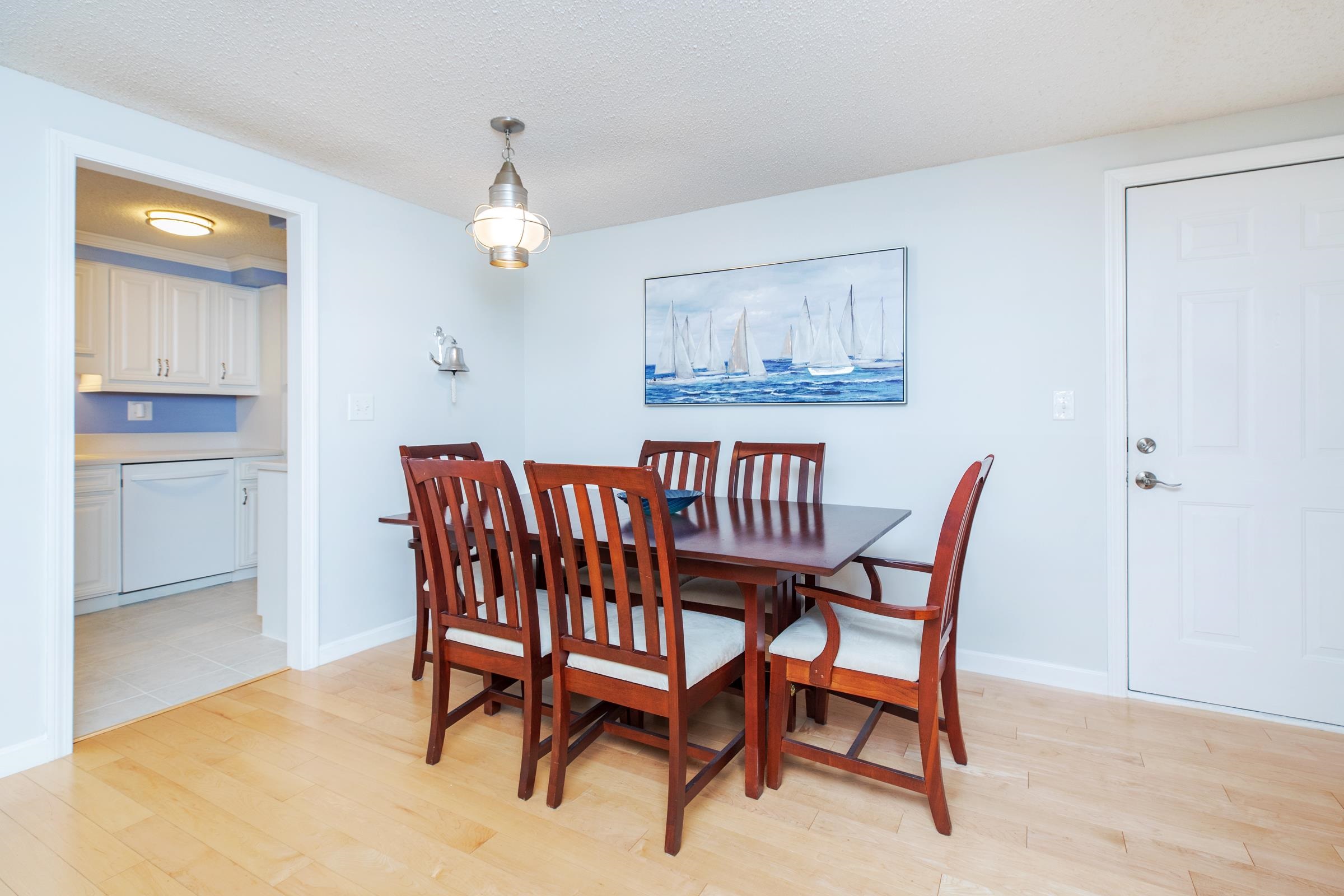 407 Ocean Boulevard Property Photo 8