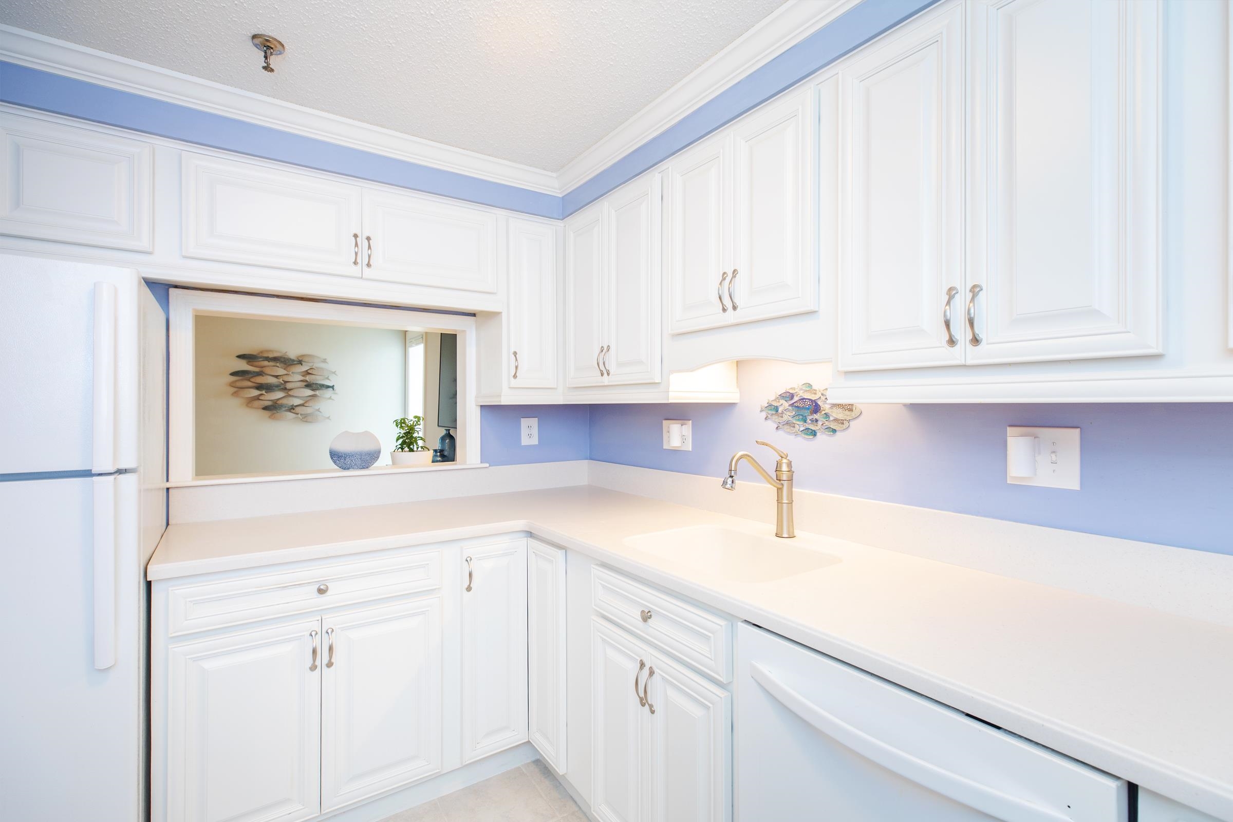 407 Ocean Boulevard Property Photo 10