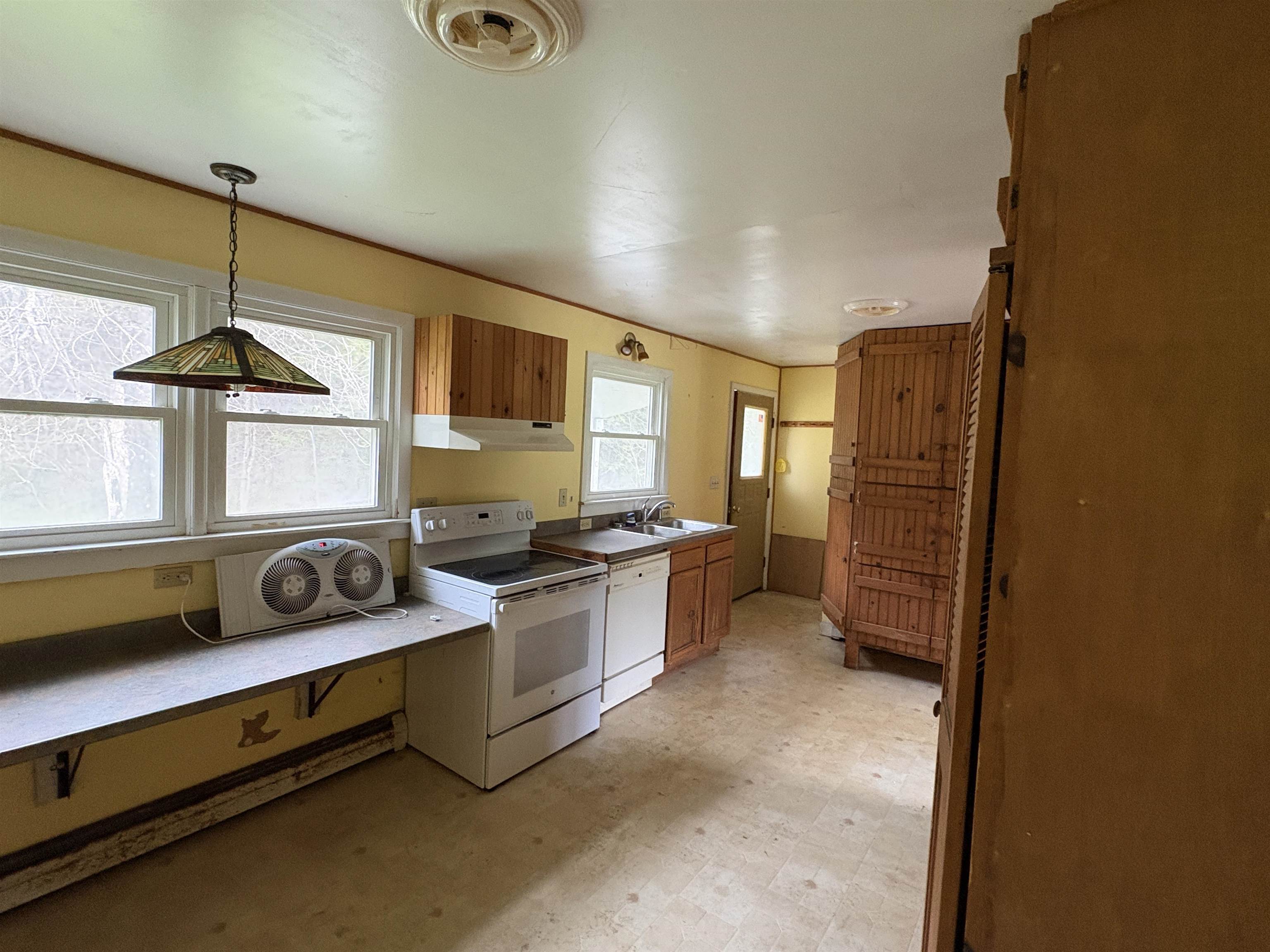 169 Bear Hill Road Property Photo 6