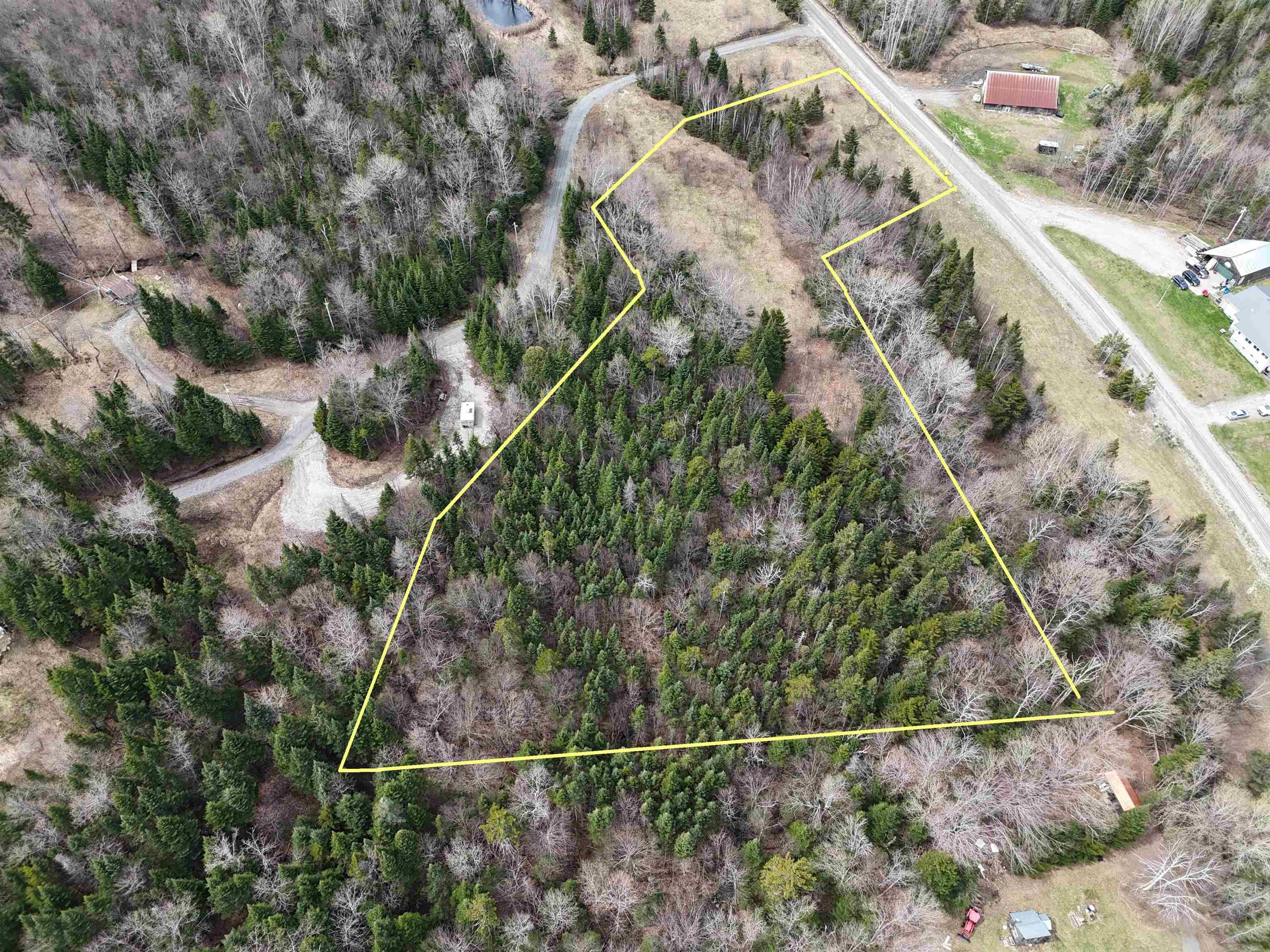 980 Coles Road Property Photo 3