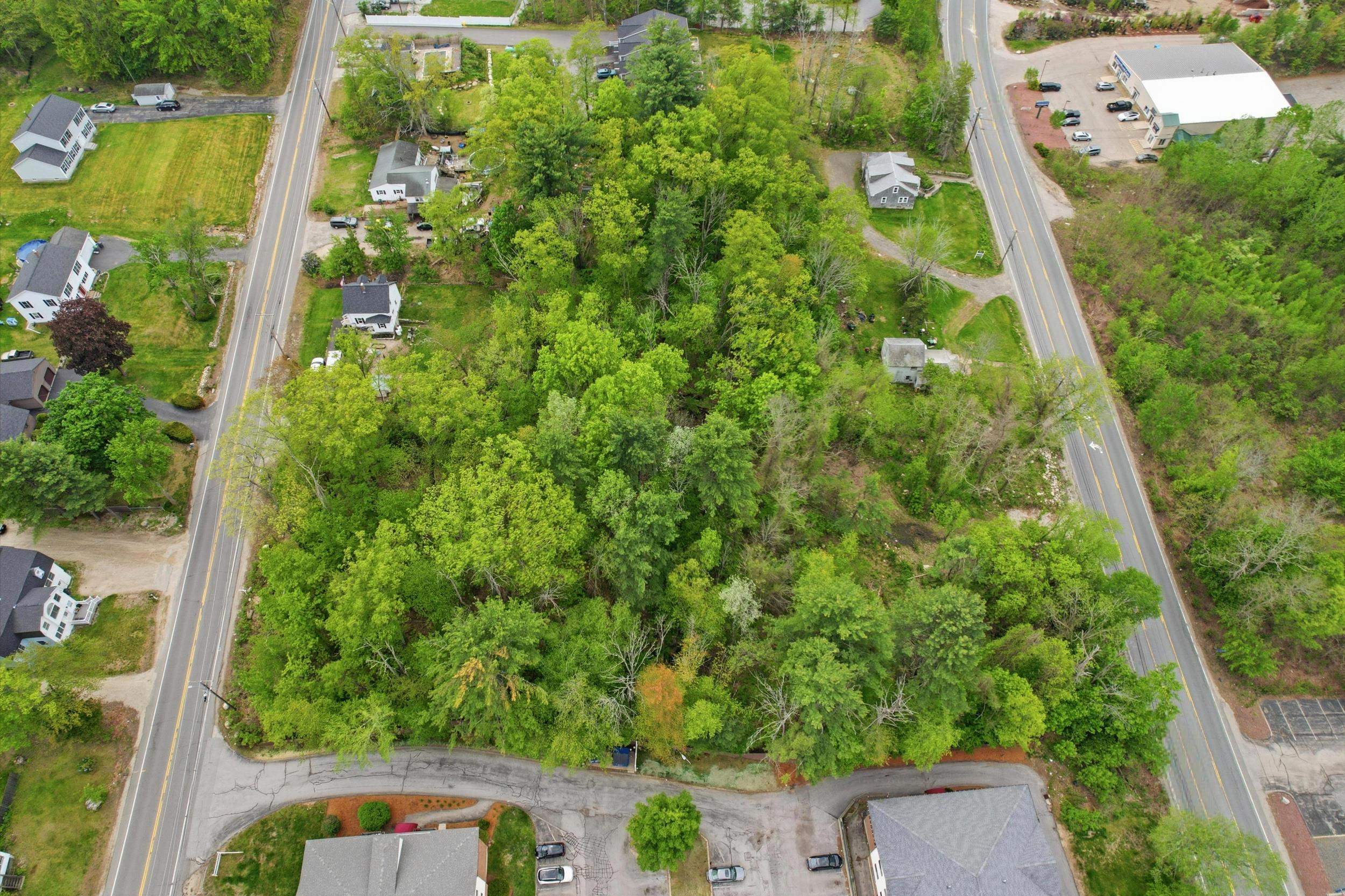 1143 Hooksett Road Property Photo 3