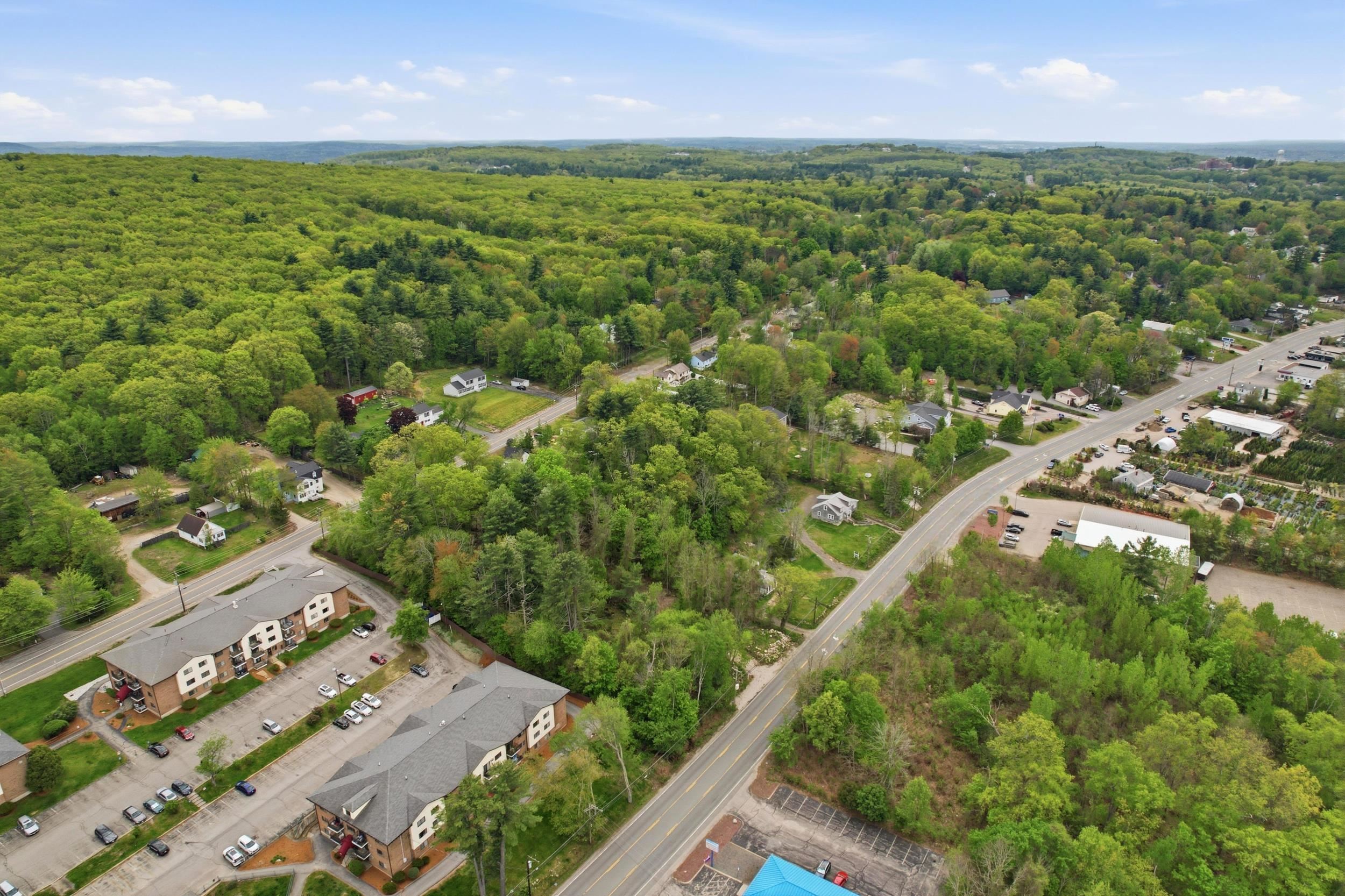 1143 Hooksett Road Property Photo 8