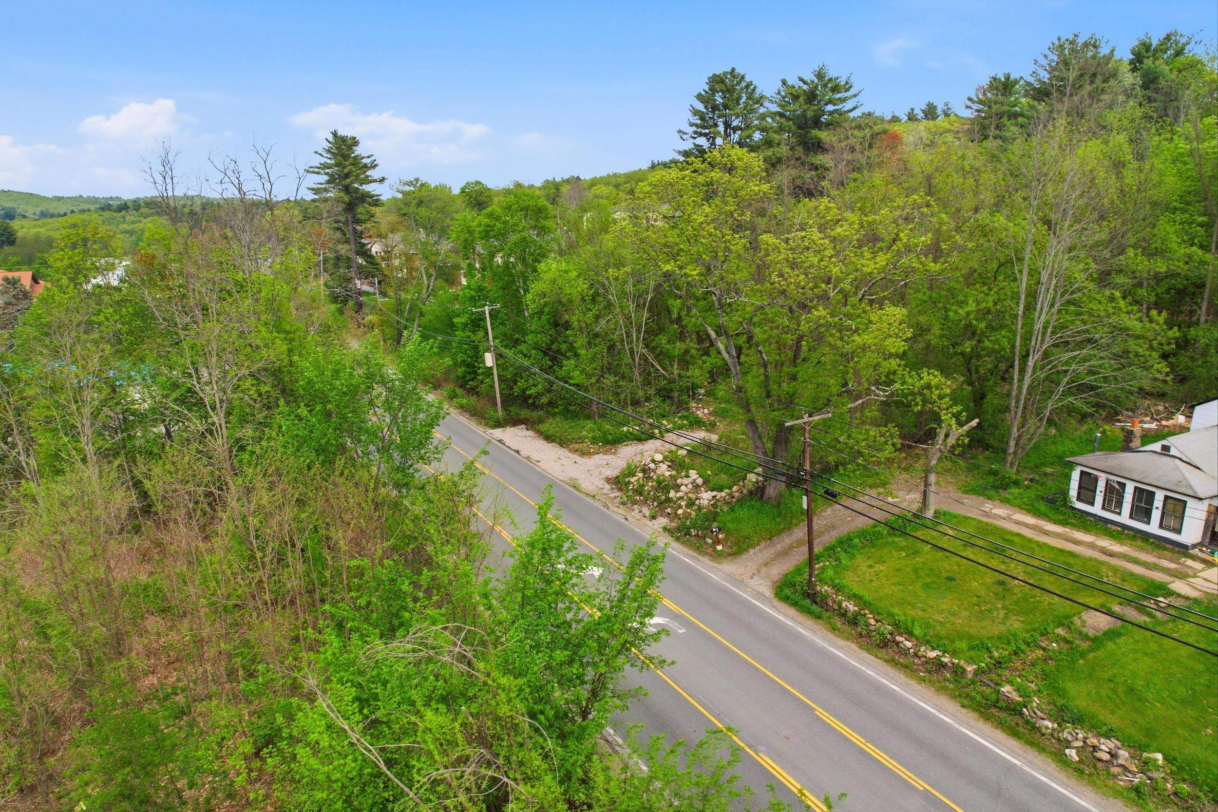 1143 Hooksett Road Property Photo 12
