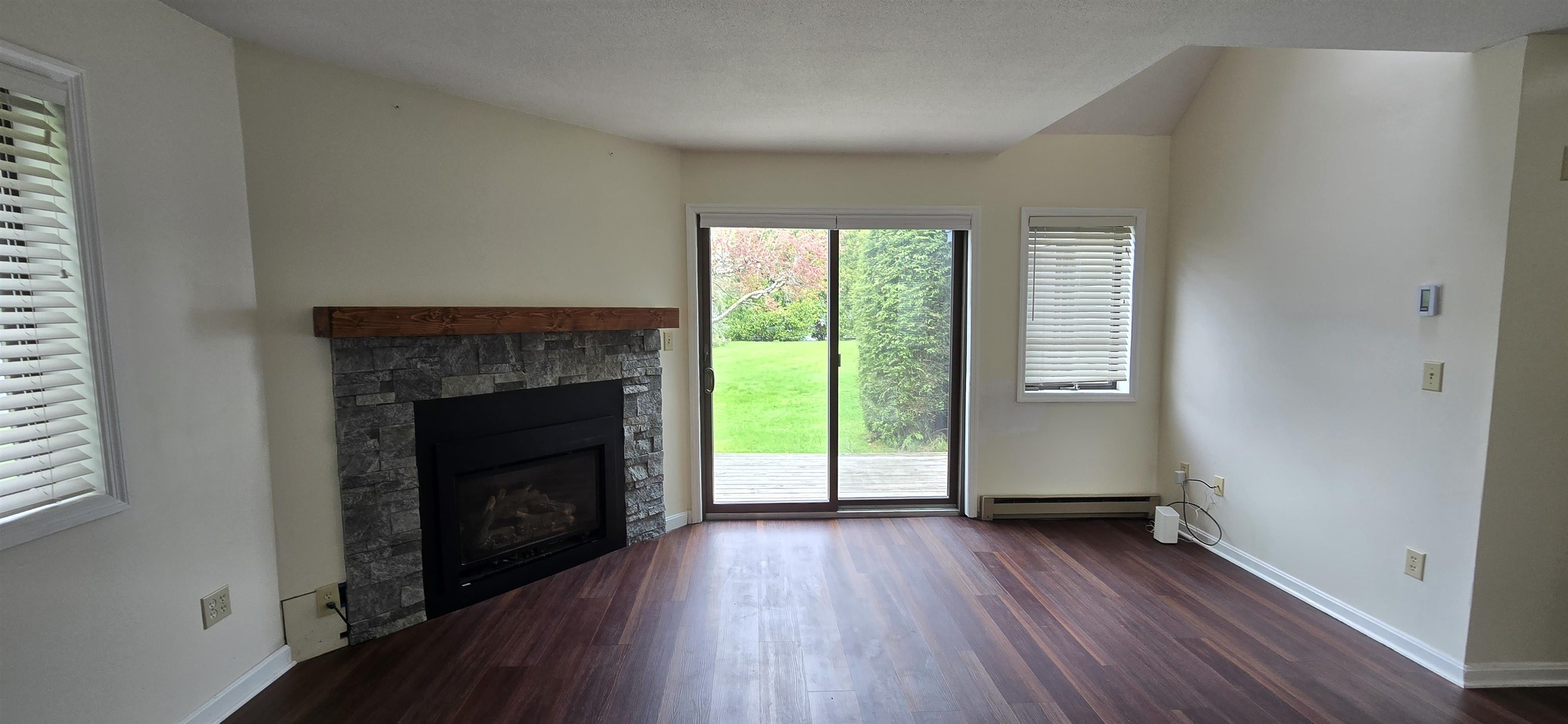 111 Lakeland Drive Property Photo 8