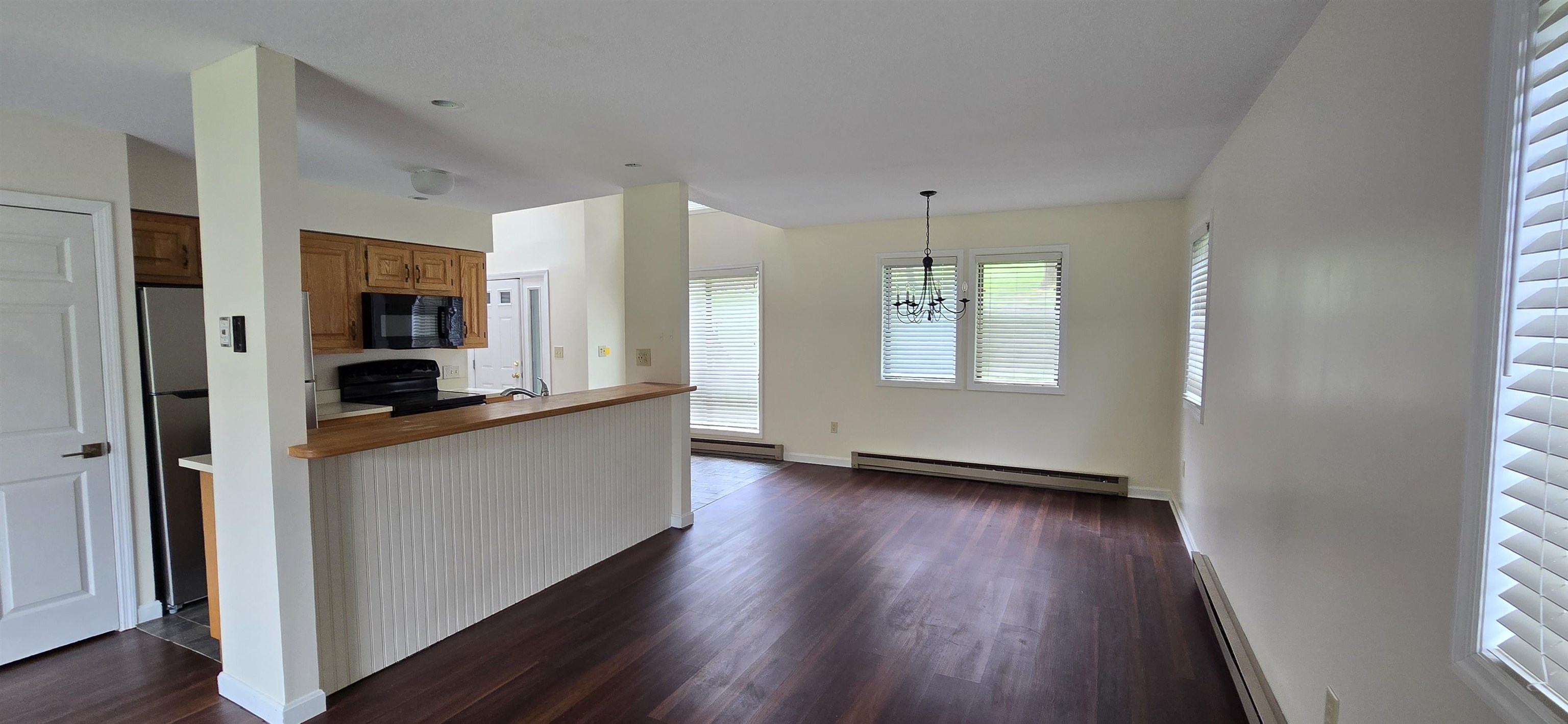 111 Lakeland Drive Property Photo 11
