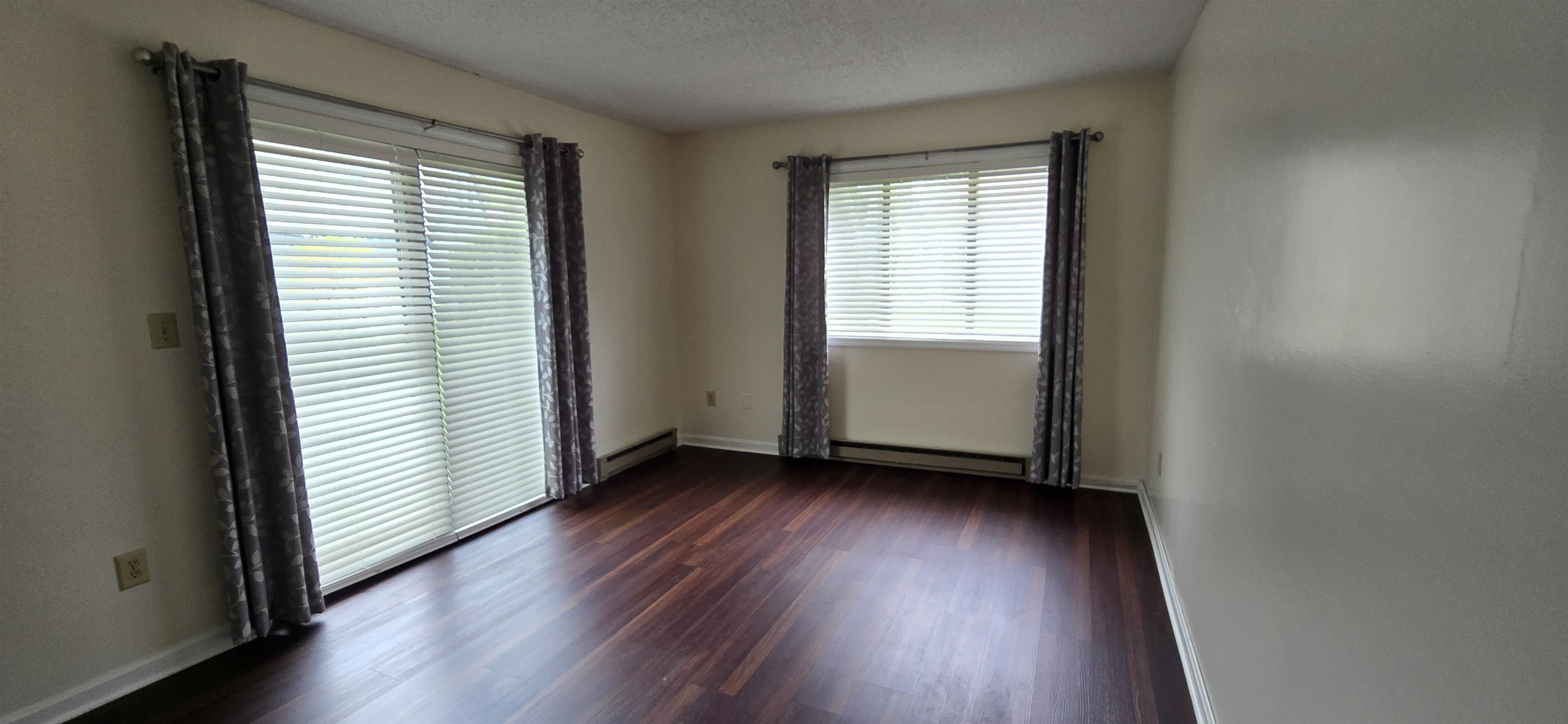 111 Lakeland Drive Property Photo 14
