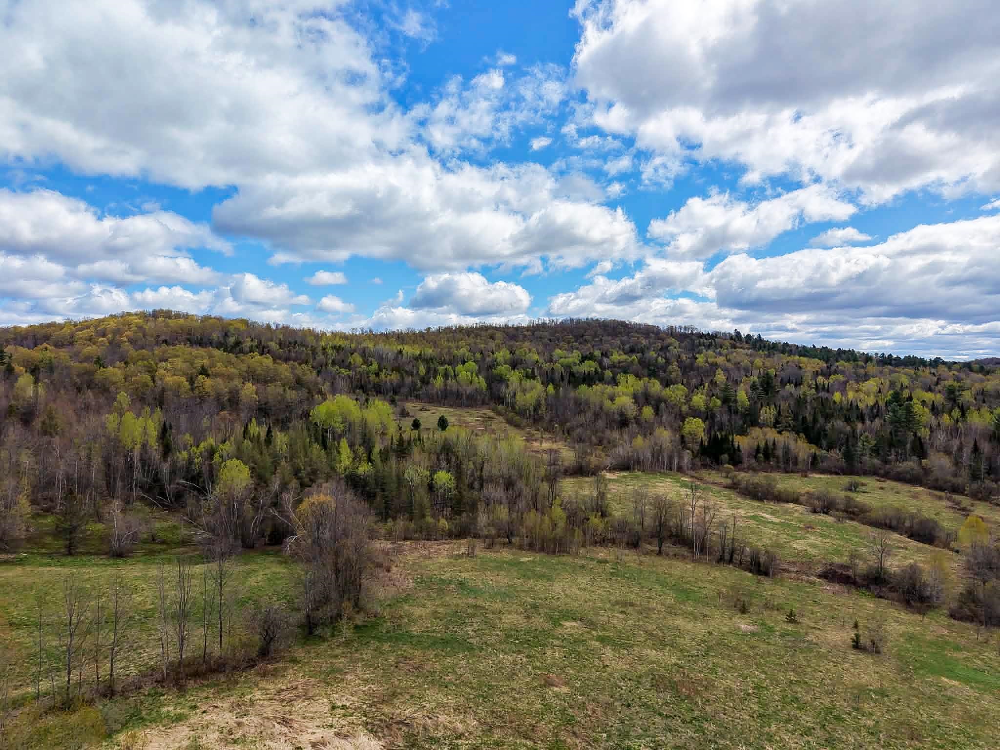 - Hinman Settler Road Property Photo 5