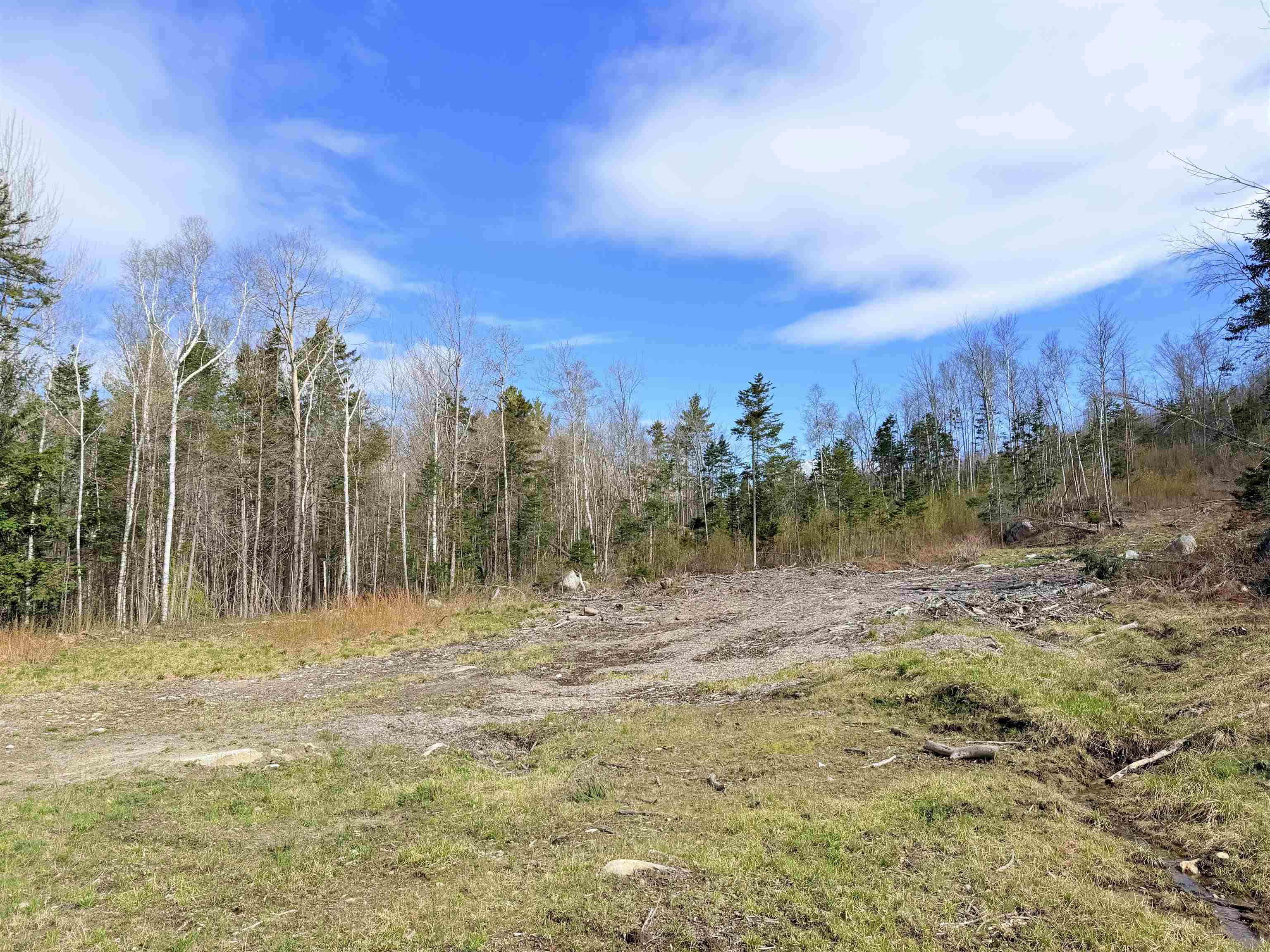 00 Route 3 North Property Photo 5