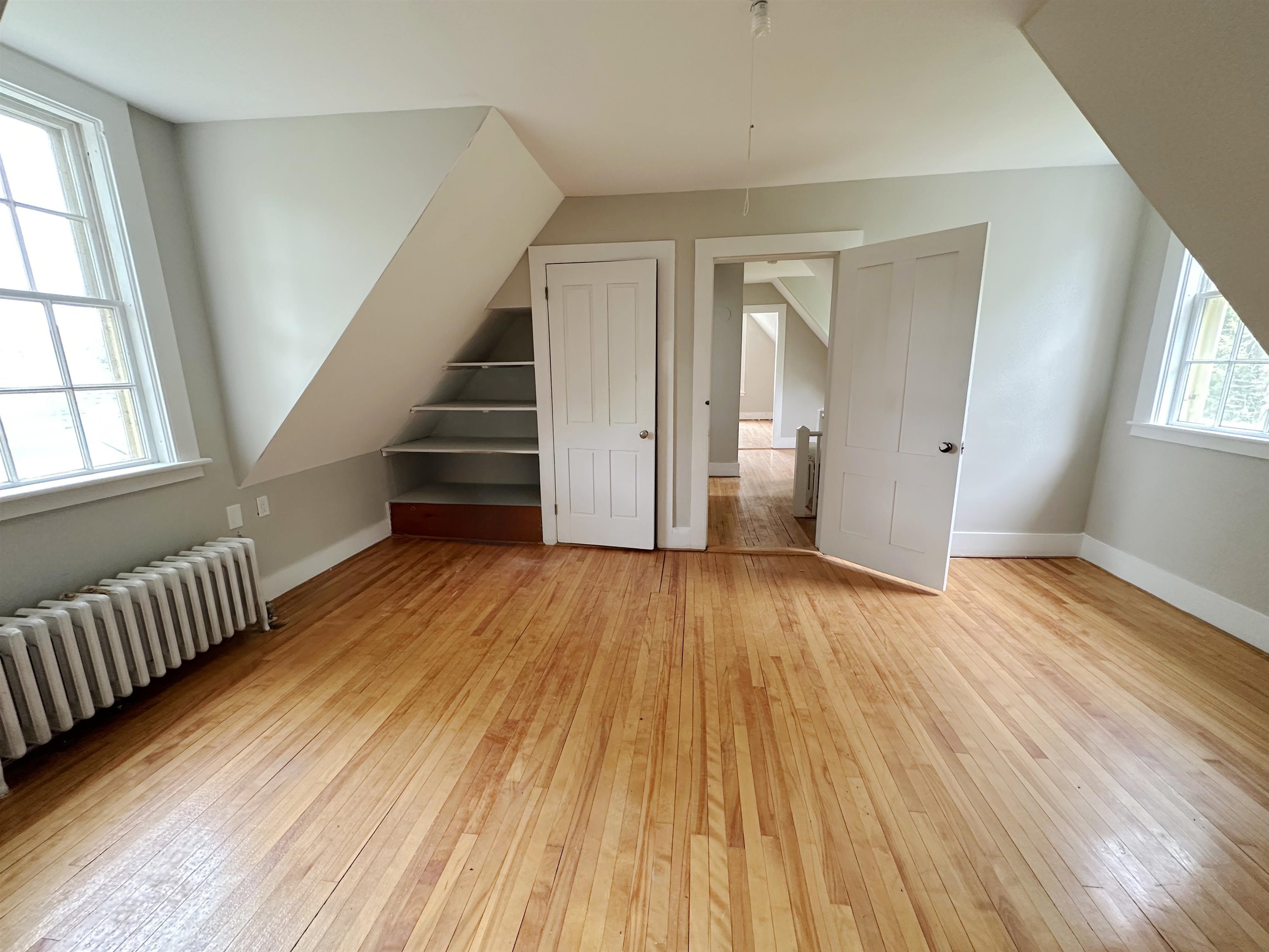 2 Pine Street Property Photo 33