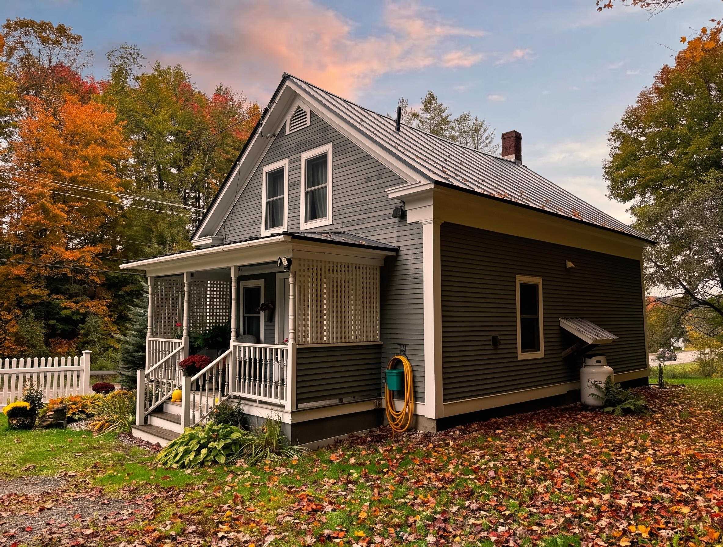 2949 Waterbury Road Property Photo 2