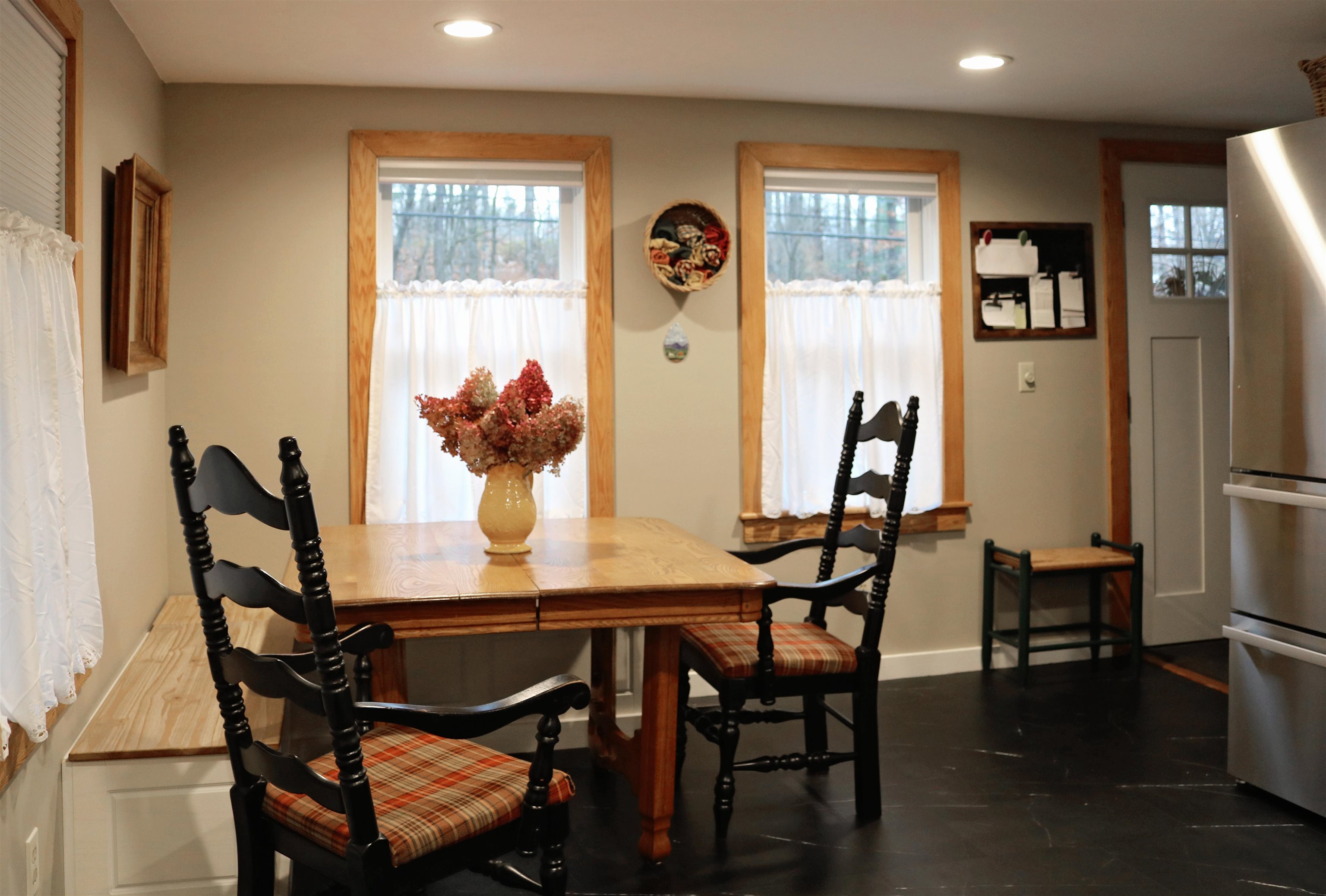 2949 Waterbury Road Property Photo 10
