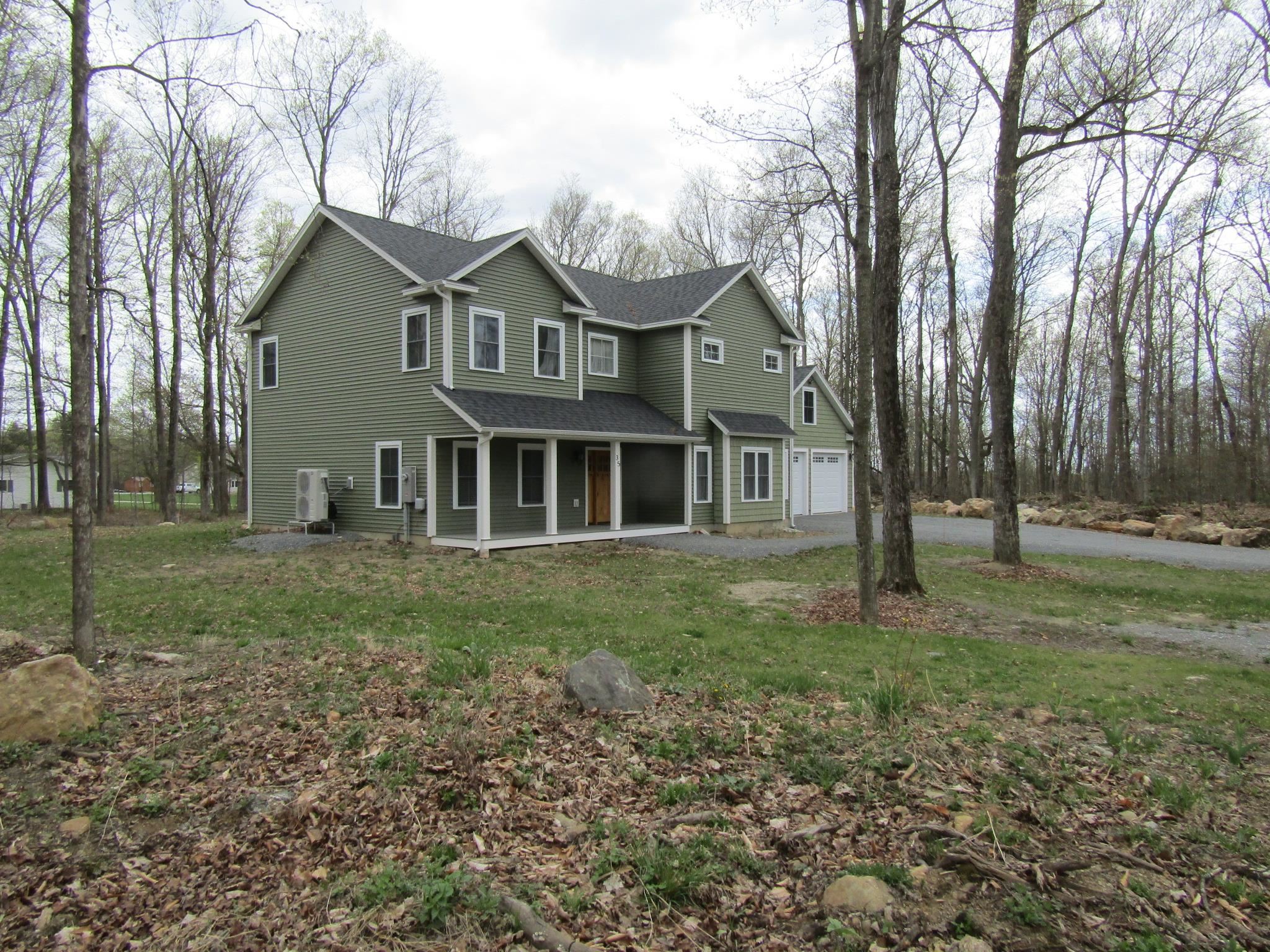 35 Maple Grove Estates Property Photo 3