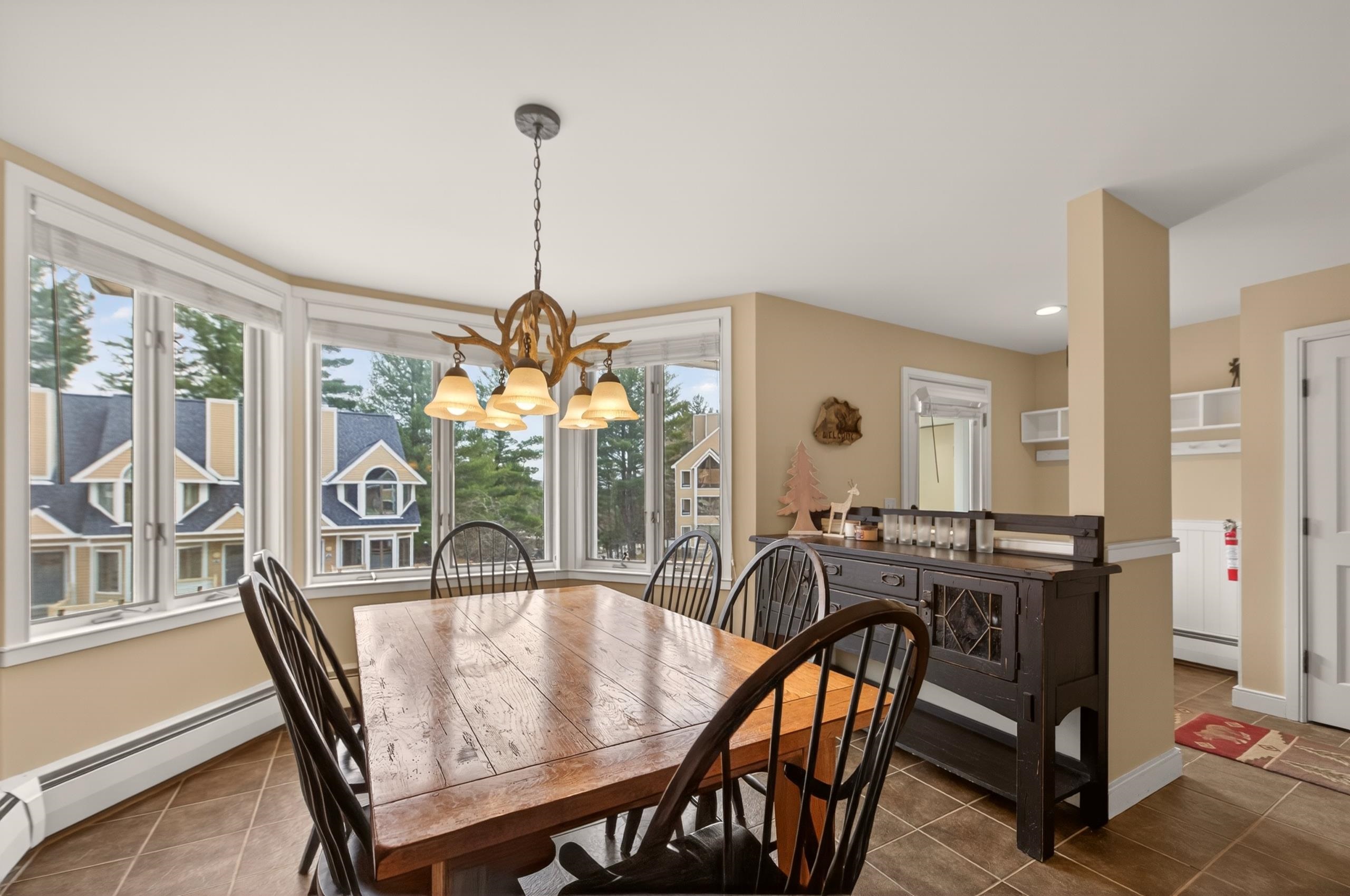 1d Townhouse Square Property Photo 7