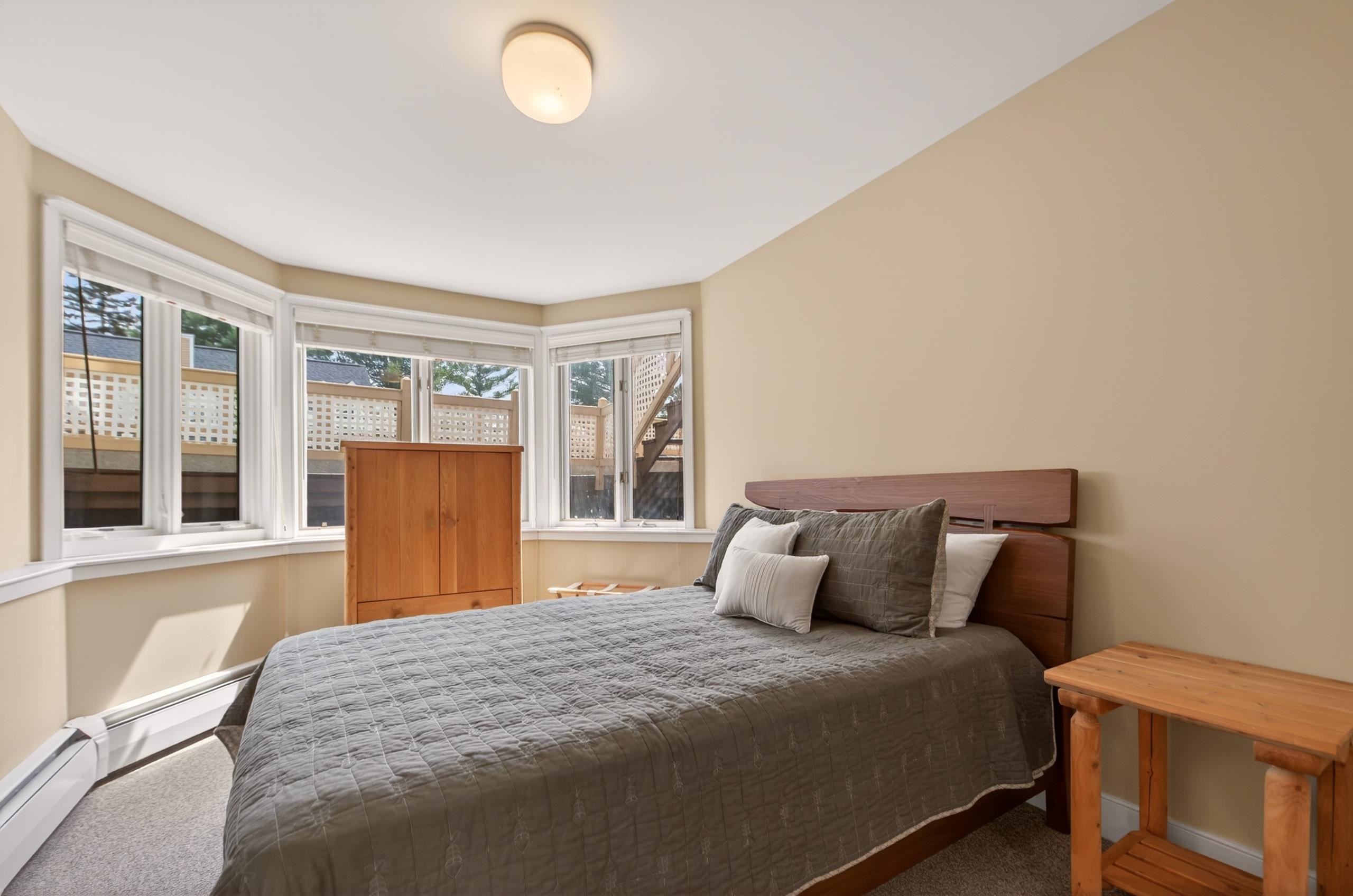 1d Townhouse Square Property Photo 15