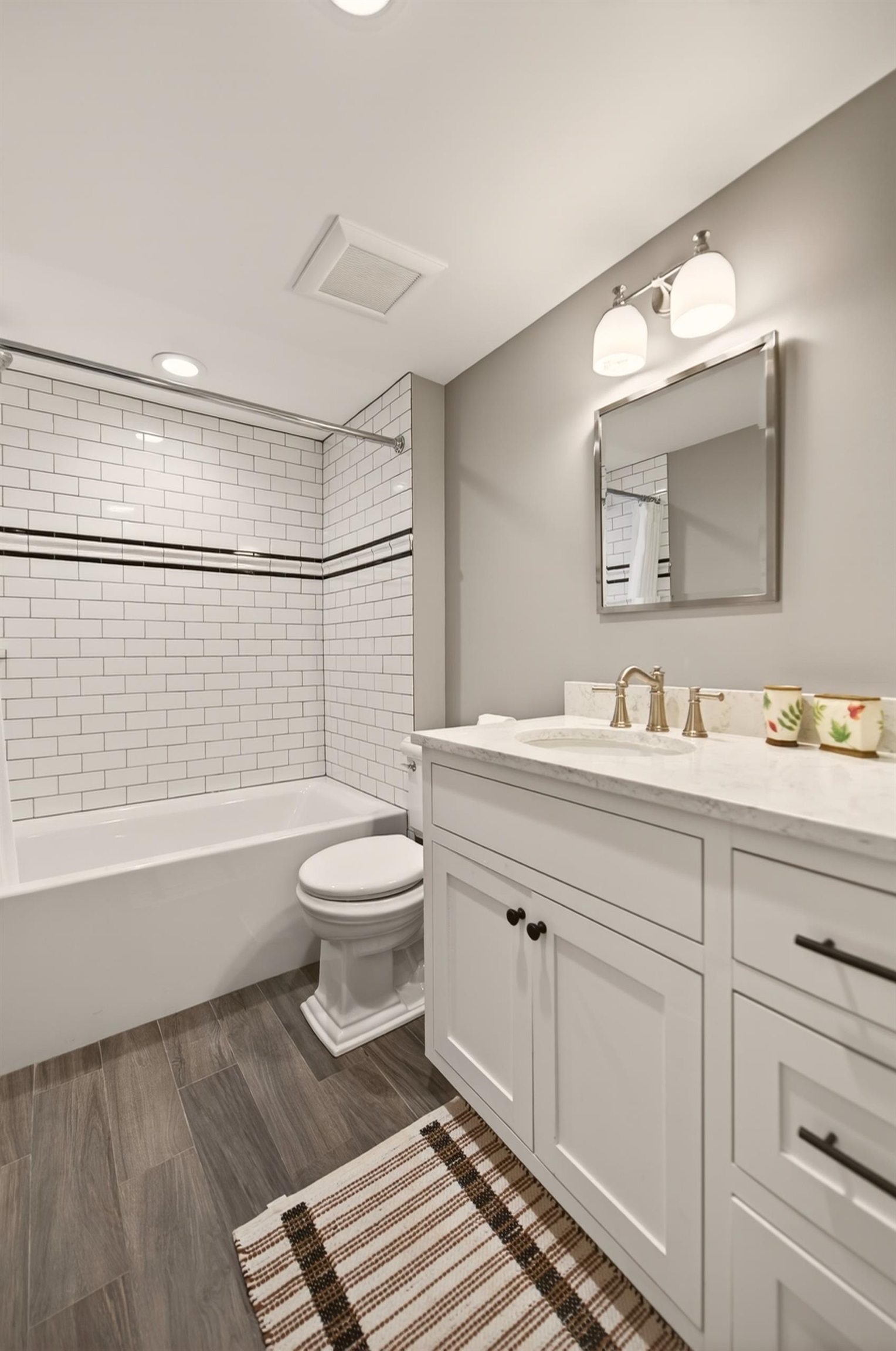 1d Townhouse Square Property Photo 16