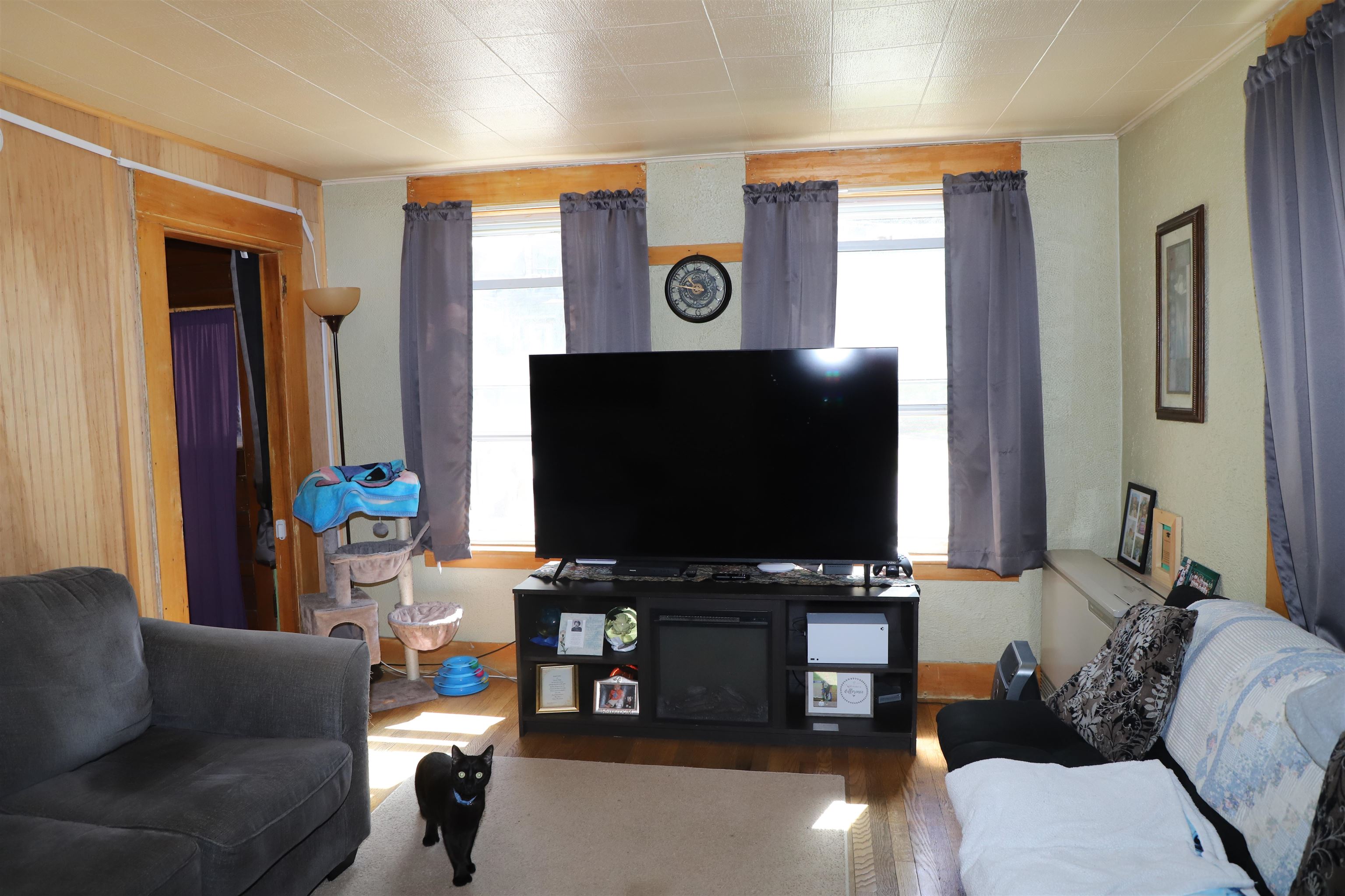 110 Valley Street Property Photo 3