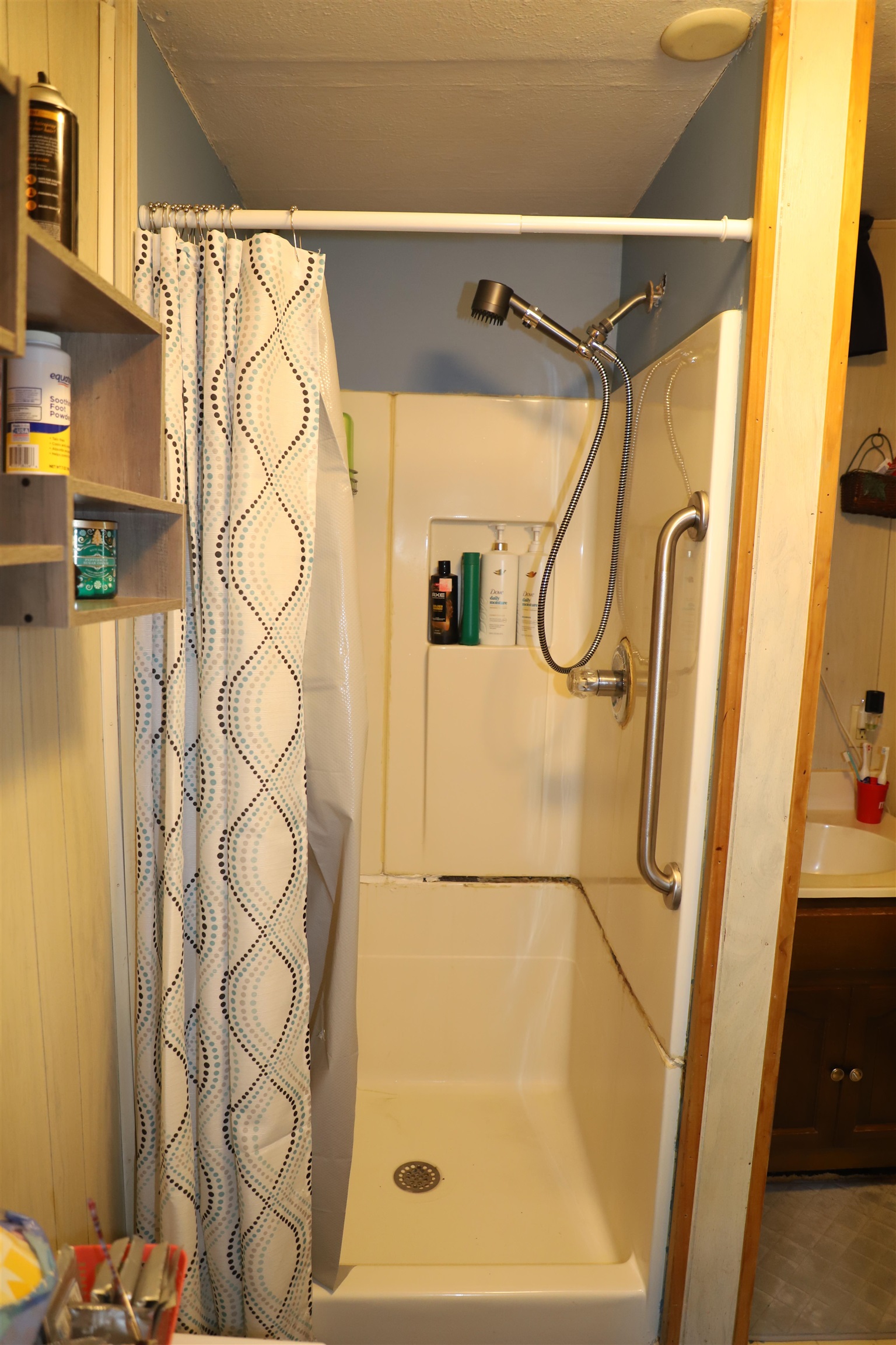 110 Valley Street Property Photo 6